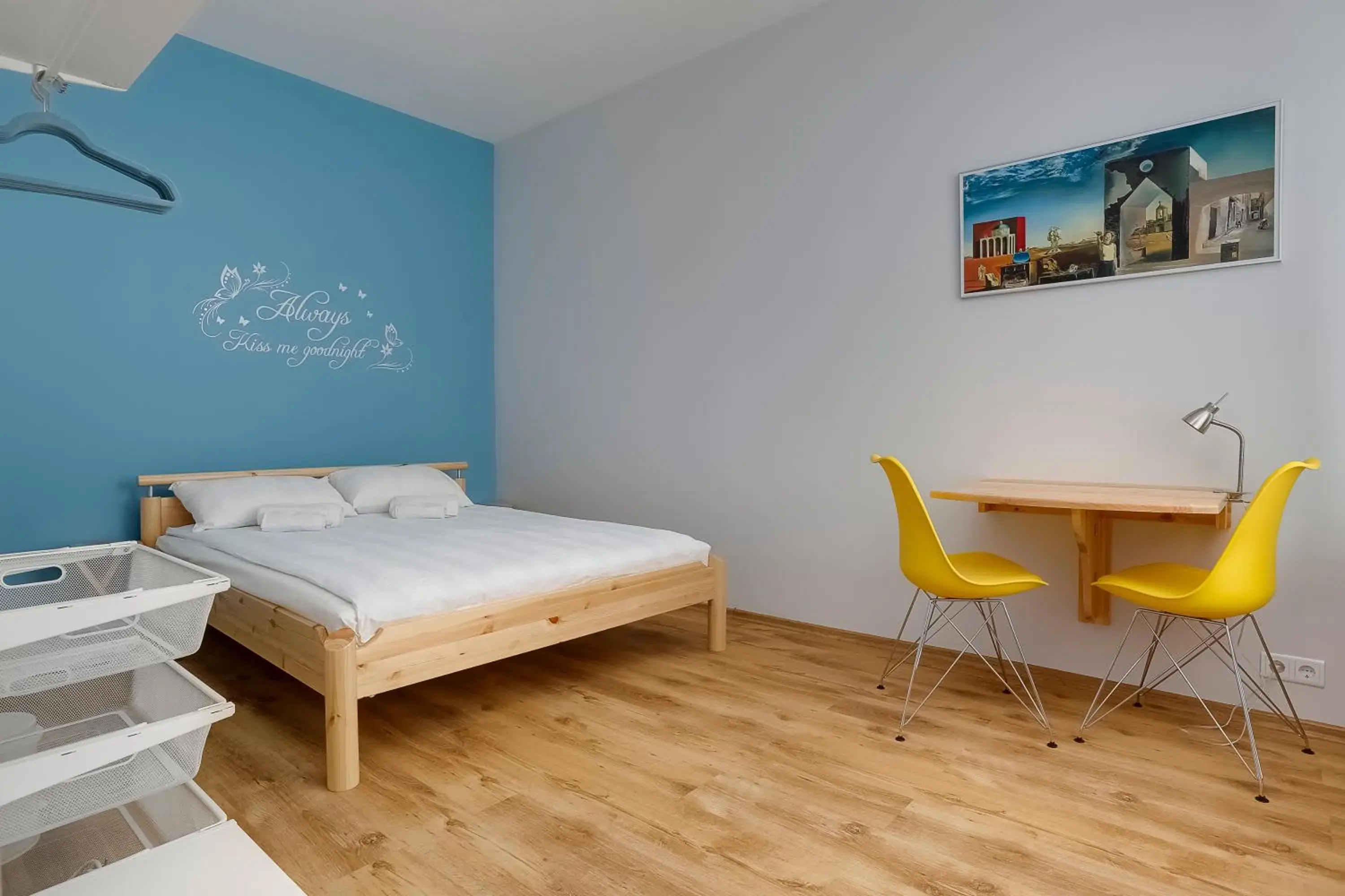 Orange Cat Rooms Orange Cat Rooms