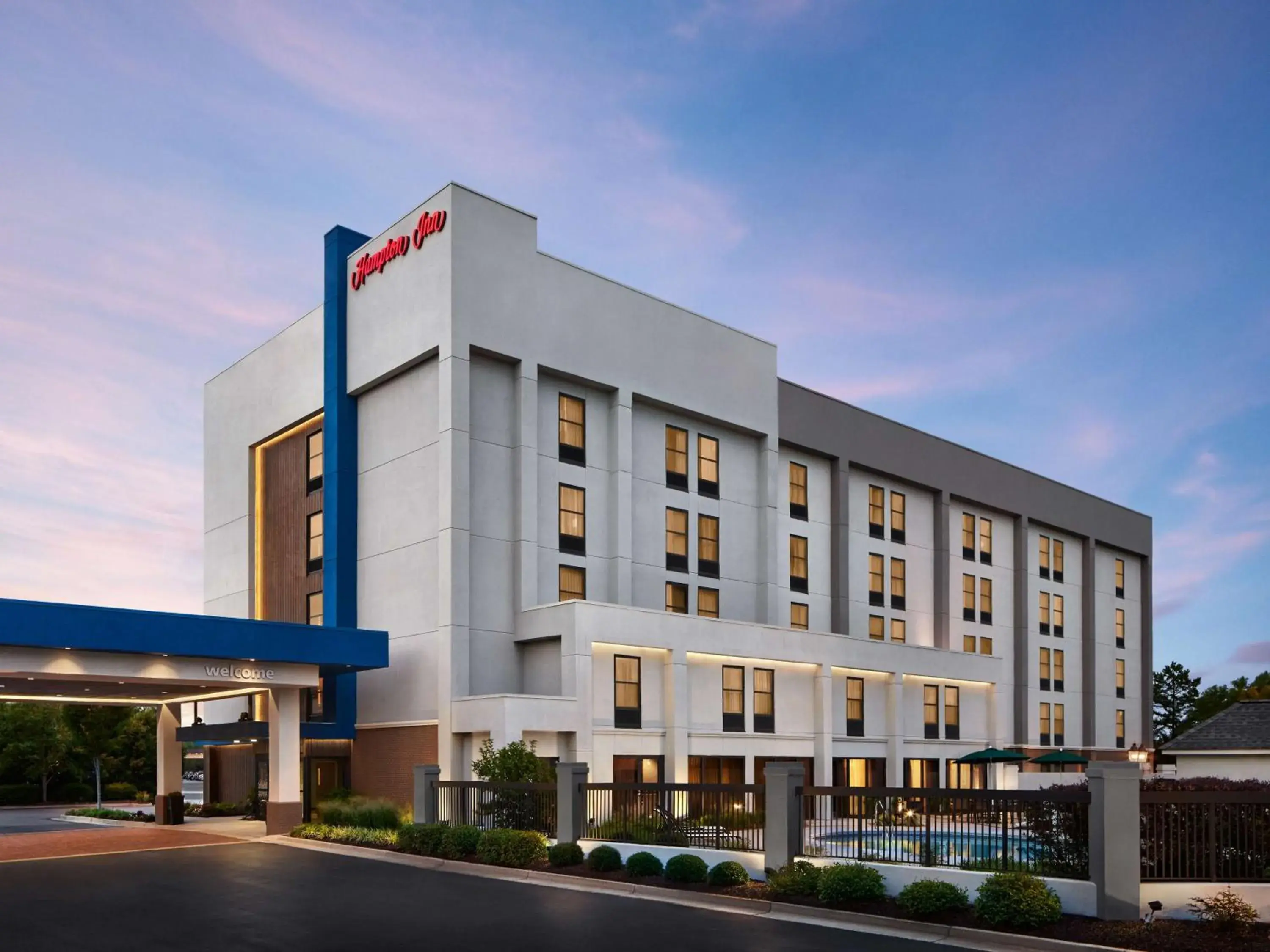 Property building in Hampton Inn Charlotte/Matthews Property building in Hampton Inn Charlotte/Matthews