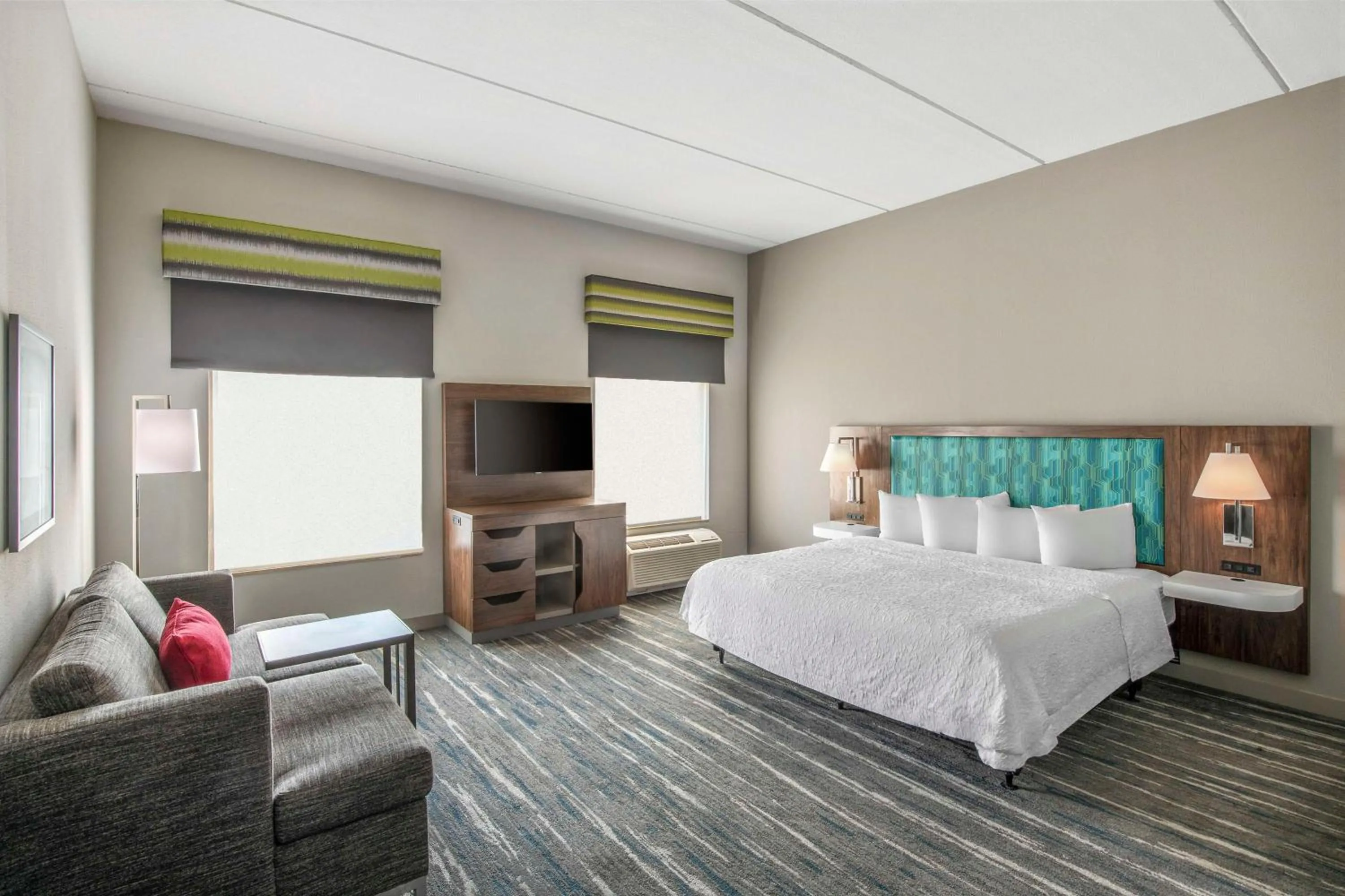 Living room, Bed in Hampton Inn & Suites Dallas-Allen