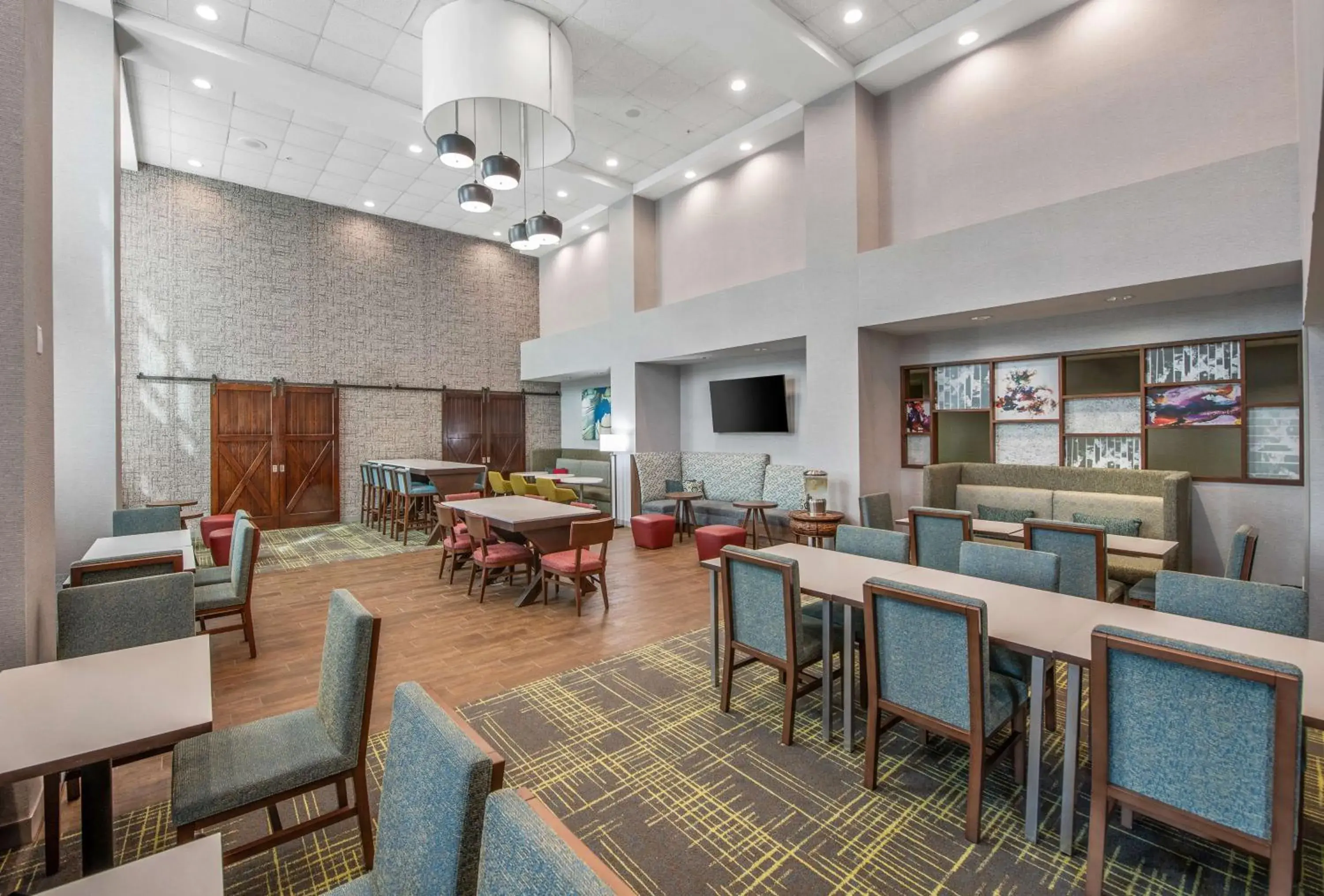 Lobby or reception in Hampton Inn & Suites Dallas-Allen Lobby or reception in Hampton Inn & Suites Dallas-Allen