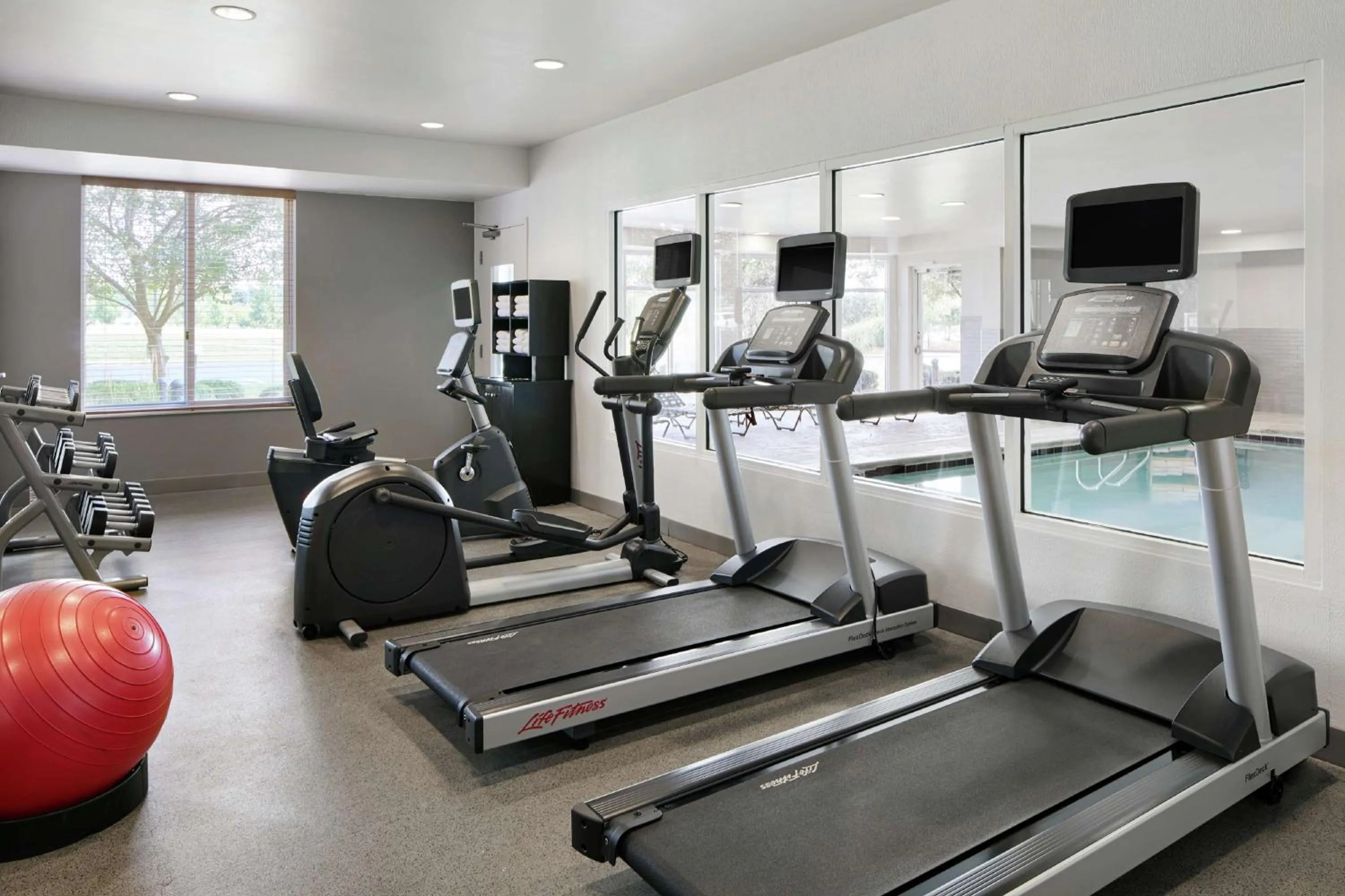 Fitness centre/facilities in Hilton Garden Inn Cincinnati Northeast