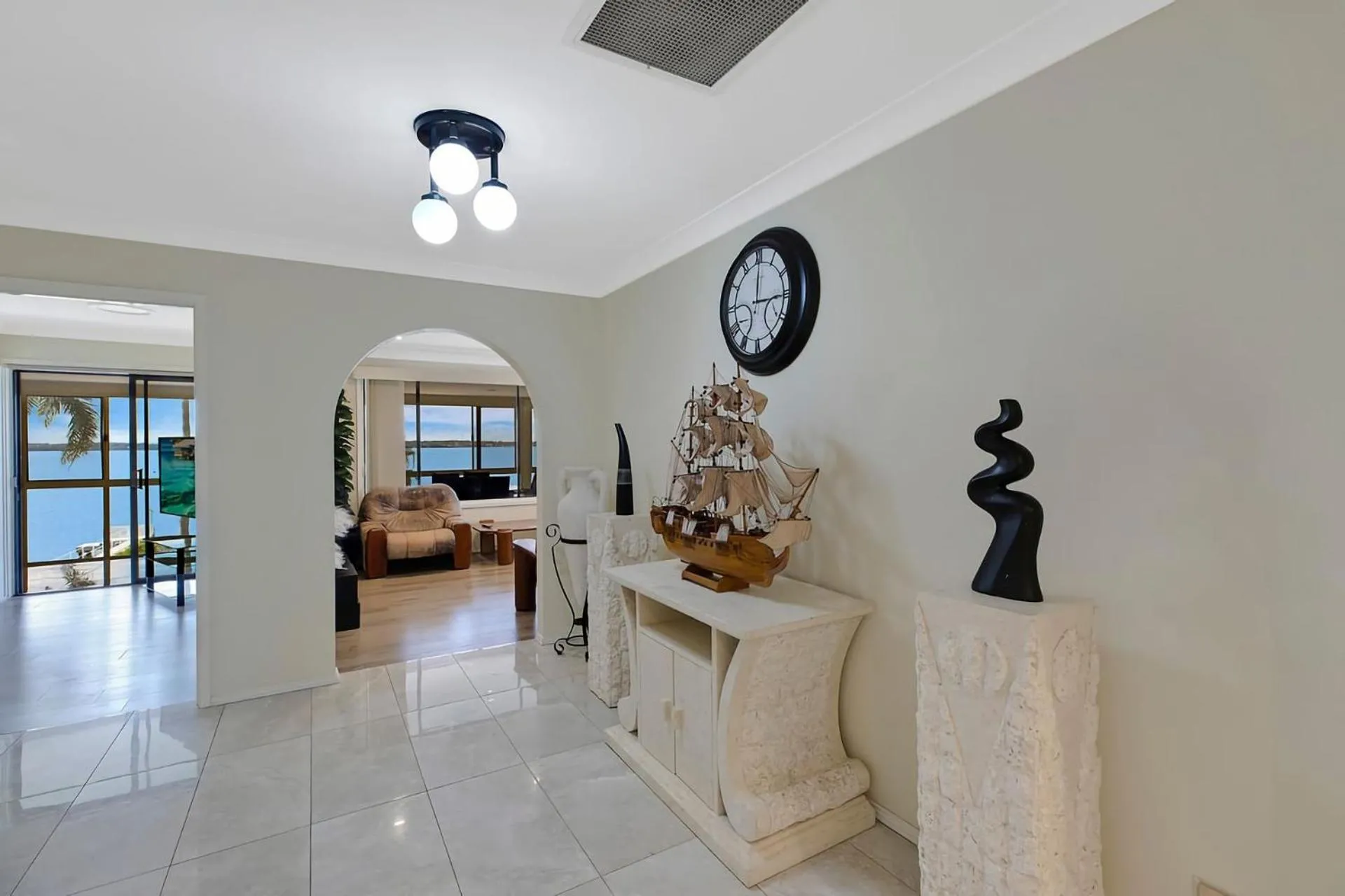 Toukley Waterfront House
