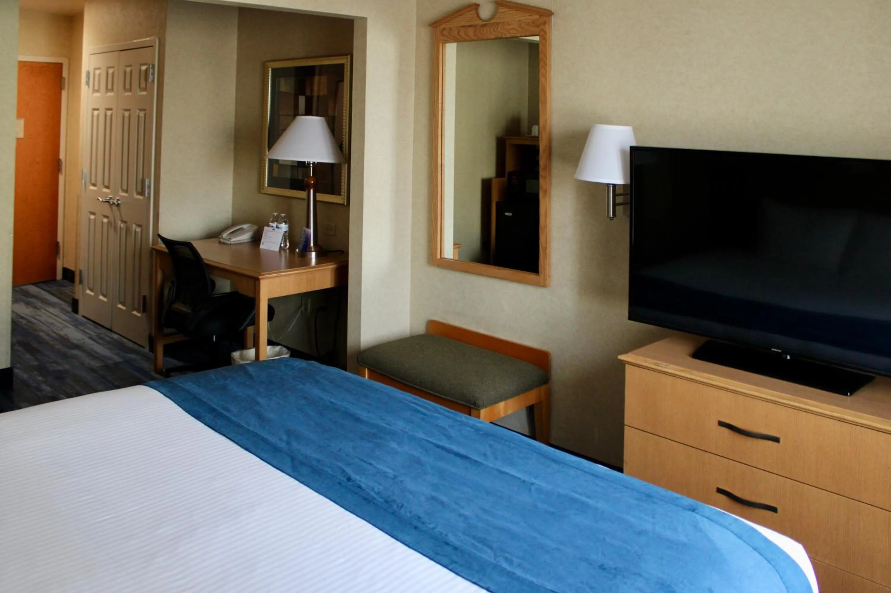 Bedroom, Bed in Marco LaGuardia Hotel & Suites