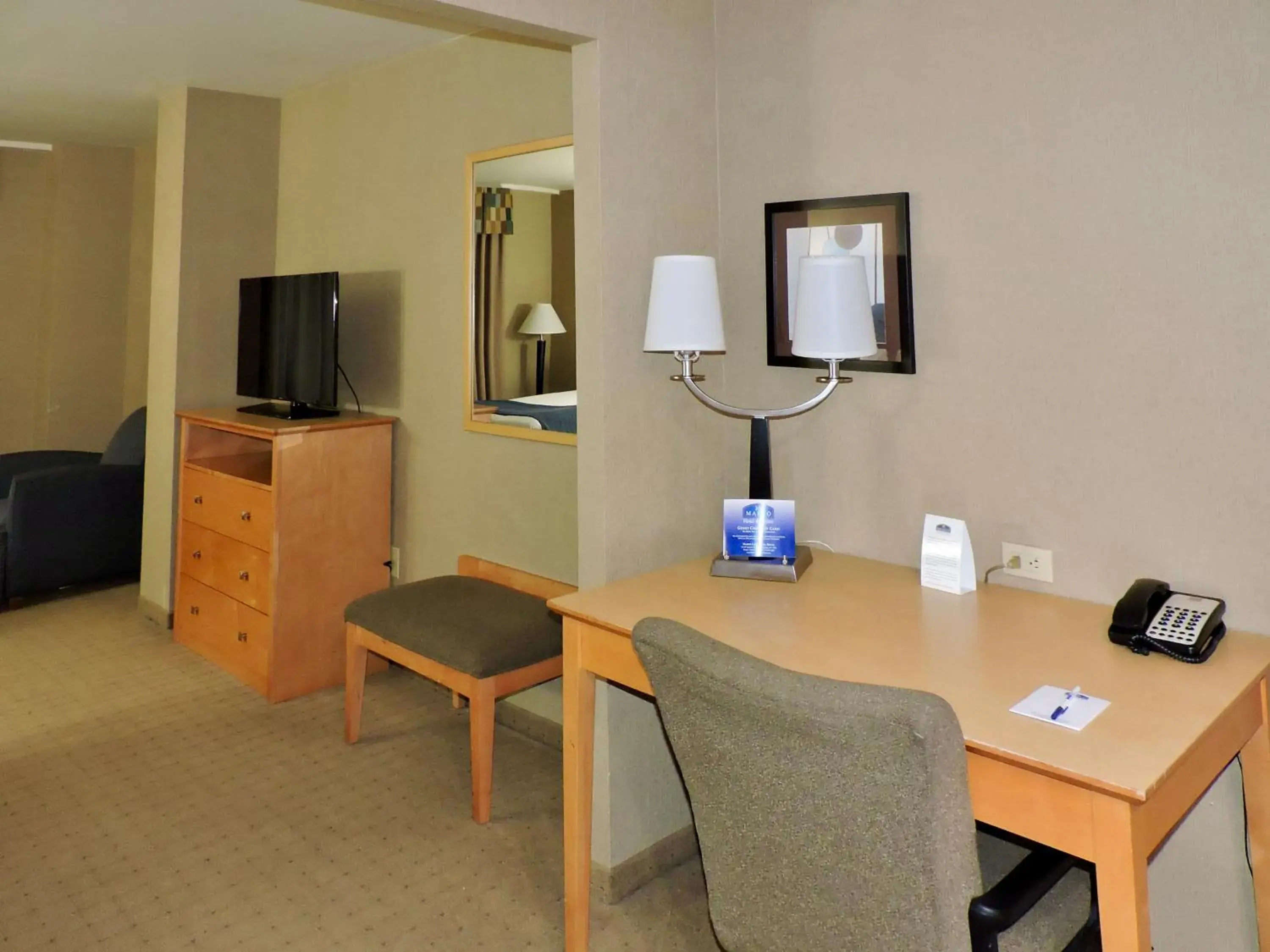 Living room in Marco LaGuardia Hotel & Suites Living room in Marco LaGuardia Hotel & Suites