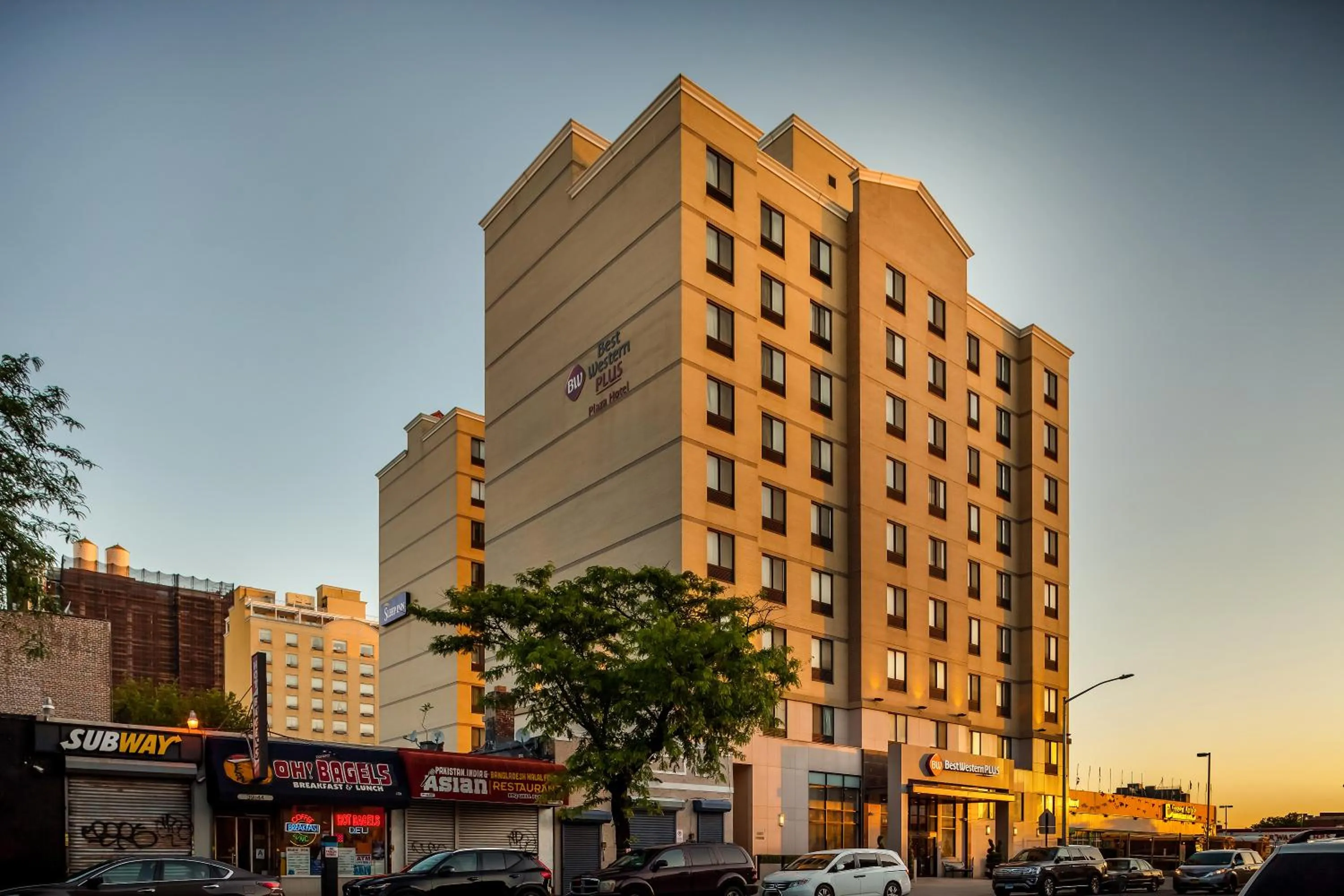 Property Building in Best Western Plus Plaza Hotel