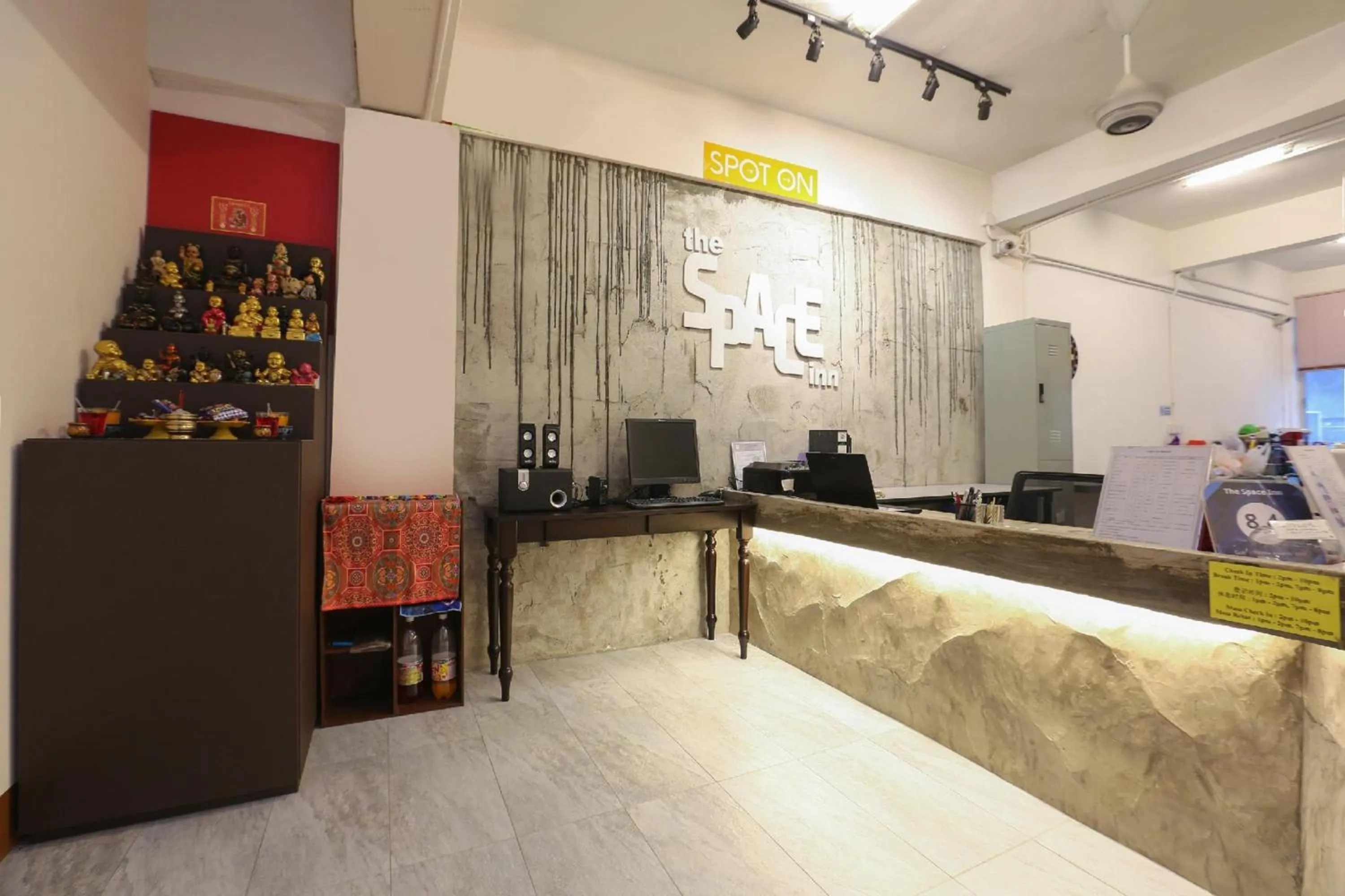 Lobby or reception in Hotel O The Space Inn