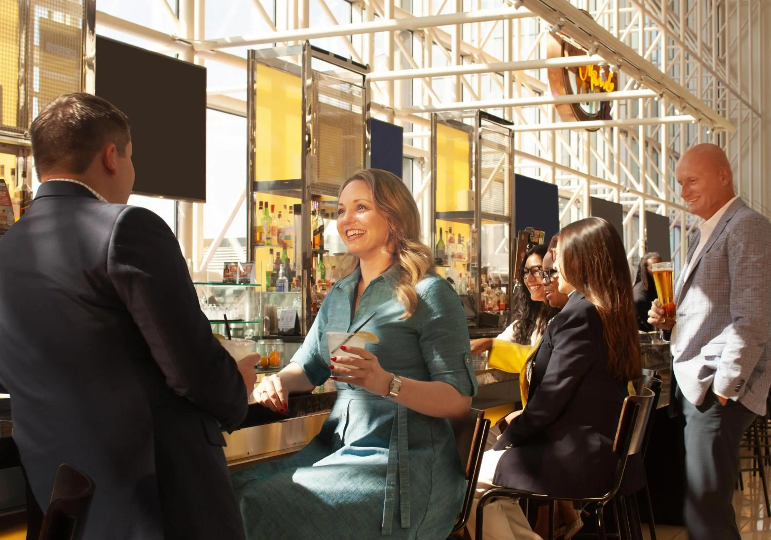Lounge or bar in Hyatt Regency Dallas