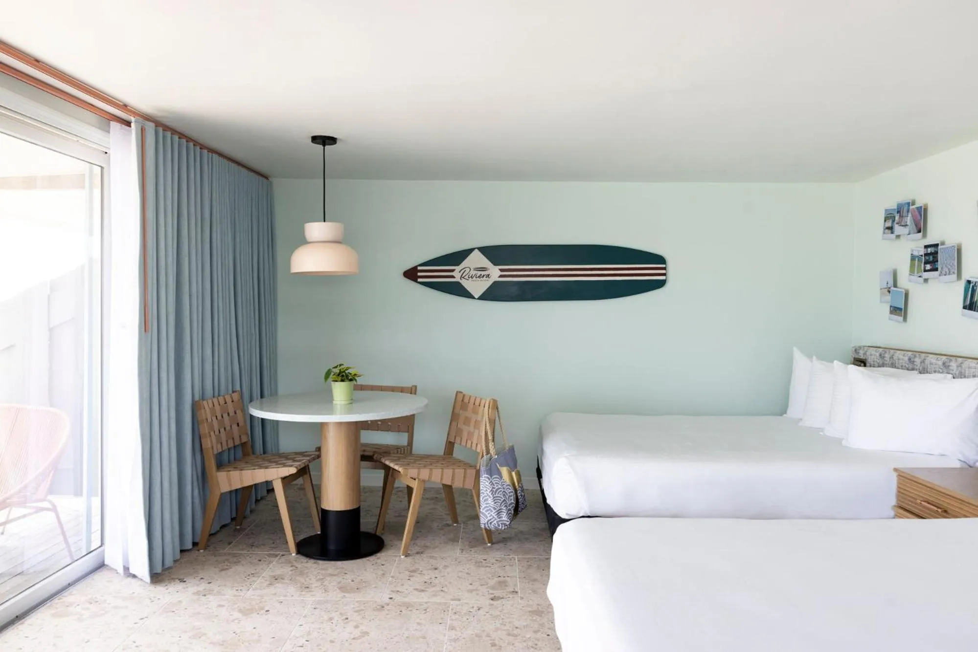 Bedroom, Bed in Riviera Beach Resort