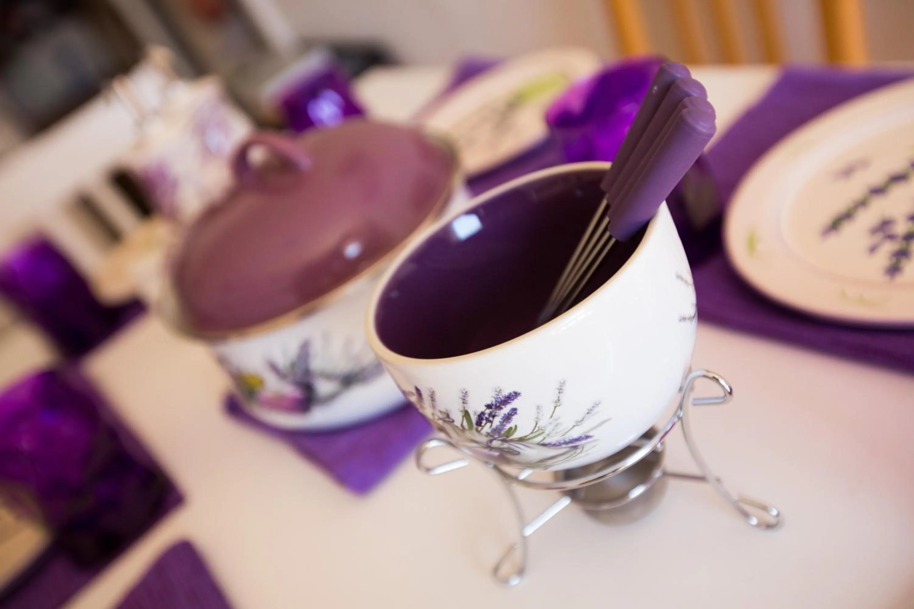 Communal kitchen in Guest House Gugily