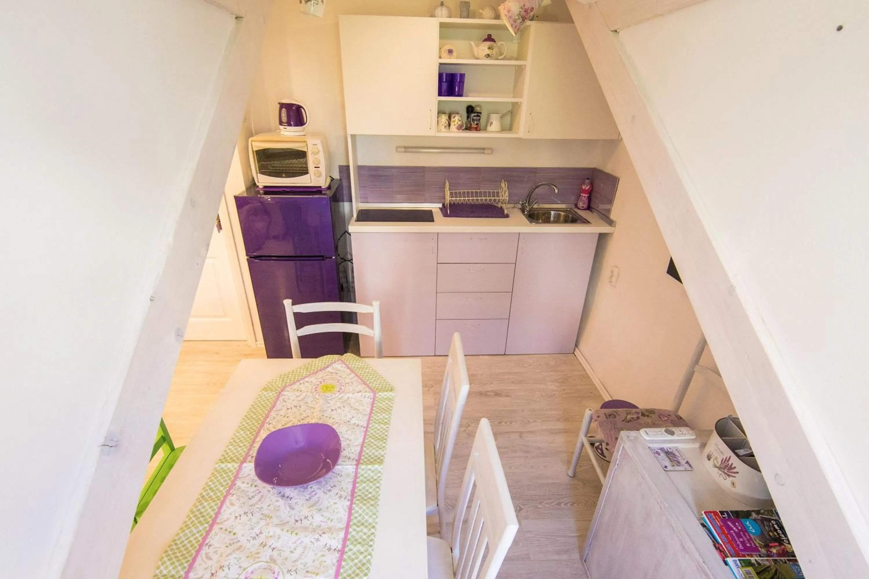 Dining area in Guest House Gugily