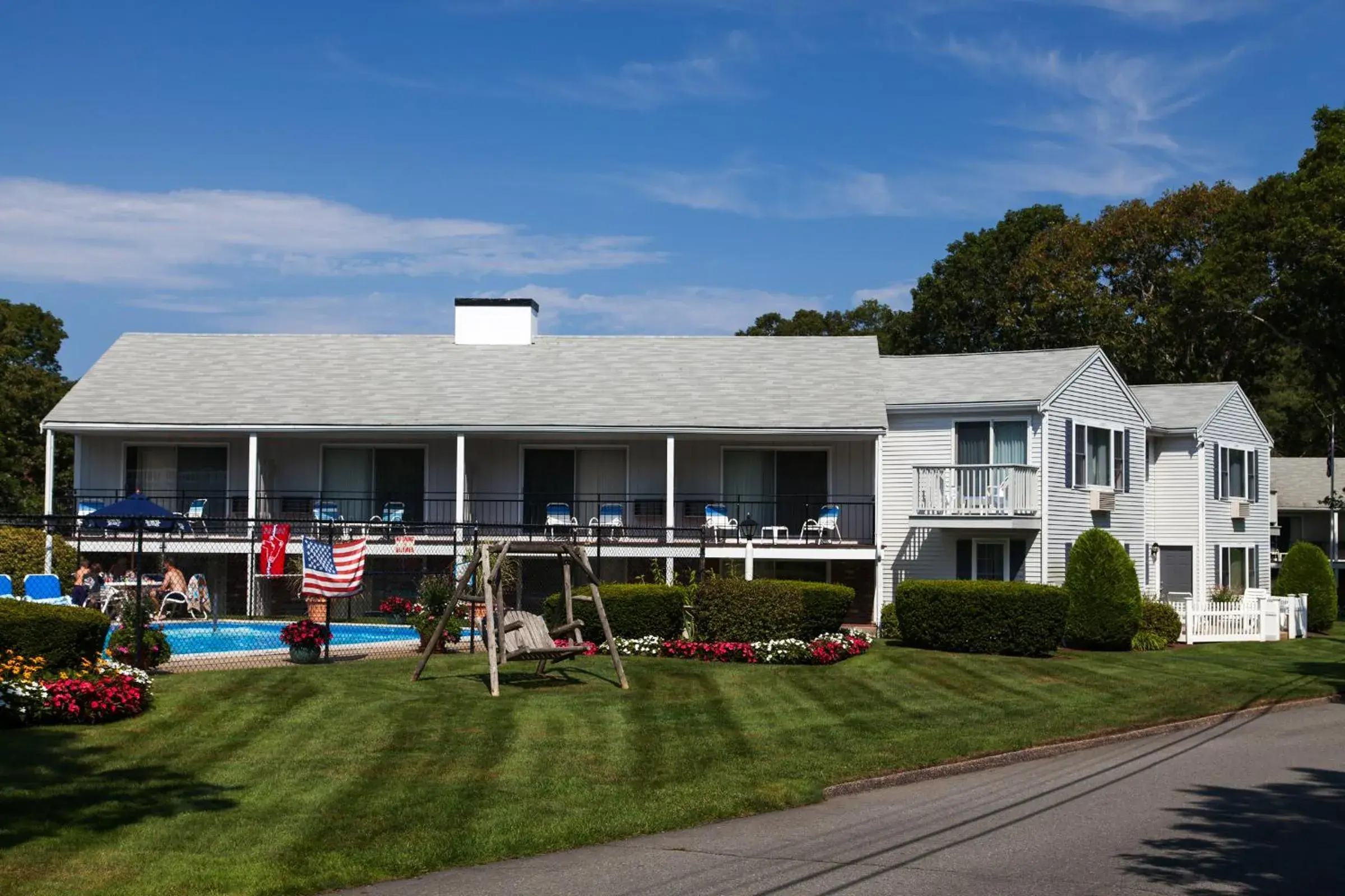 Facade/entrance in Blue Rock Resort Facade/entrance in Blue Rock Resort