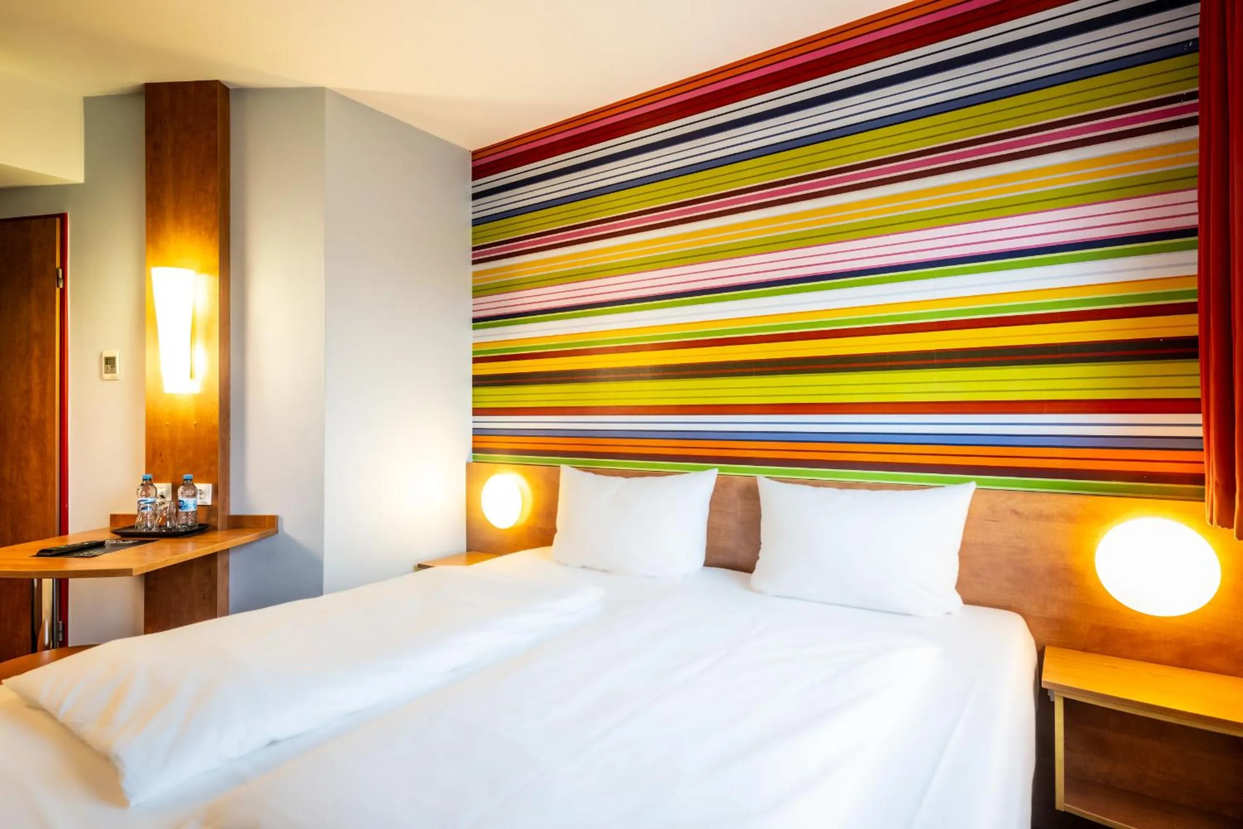 Photo of the whole room, Bed in Hotel Rhynern Nord