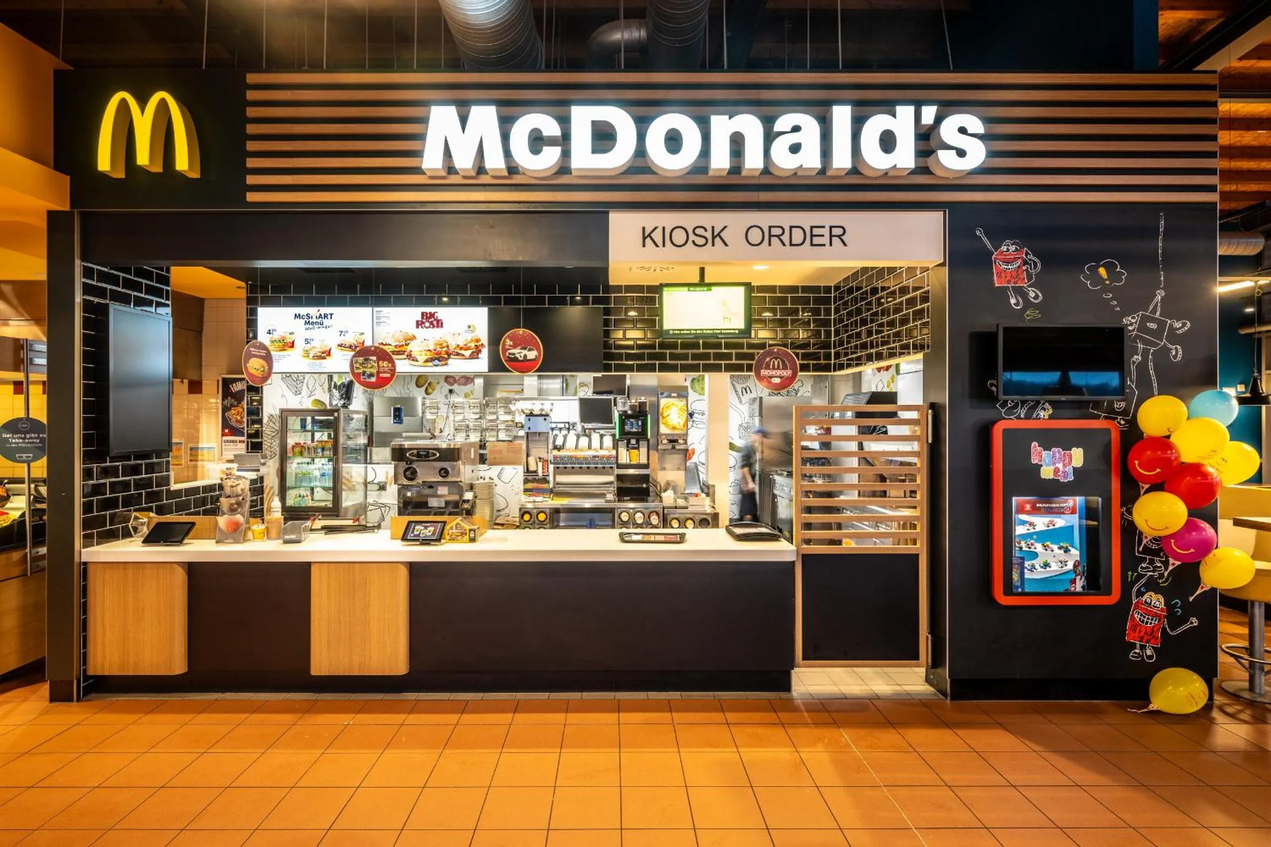 Restaurant/places to eat in Hotel Rhynern Nord