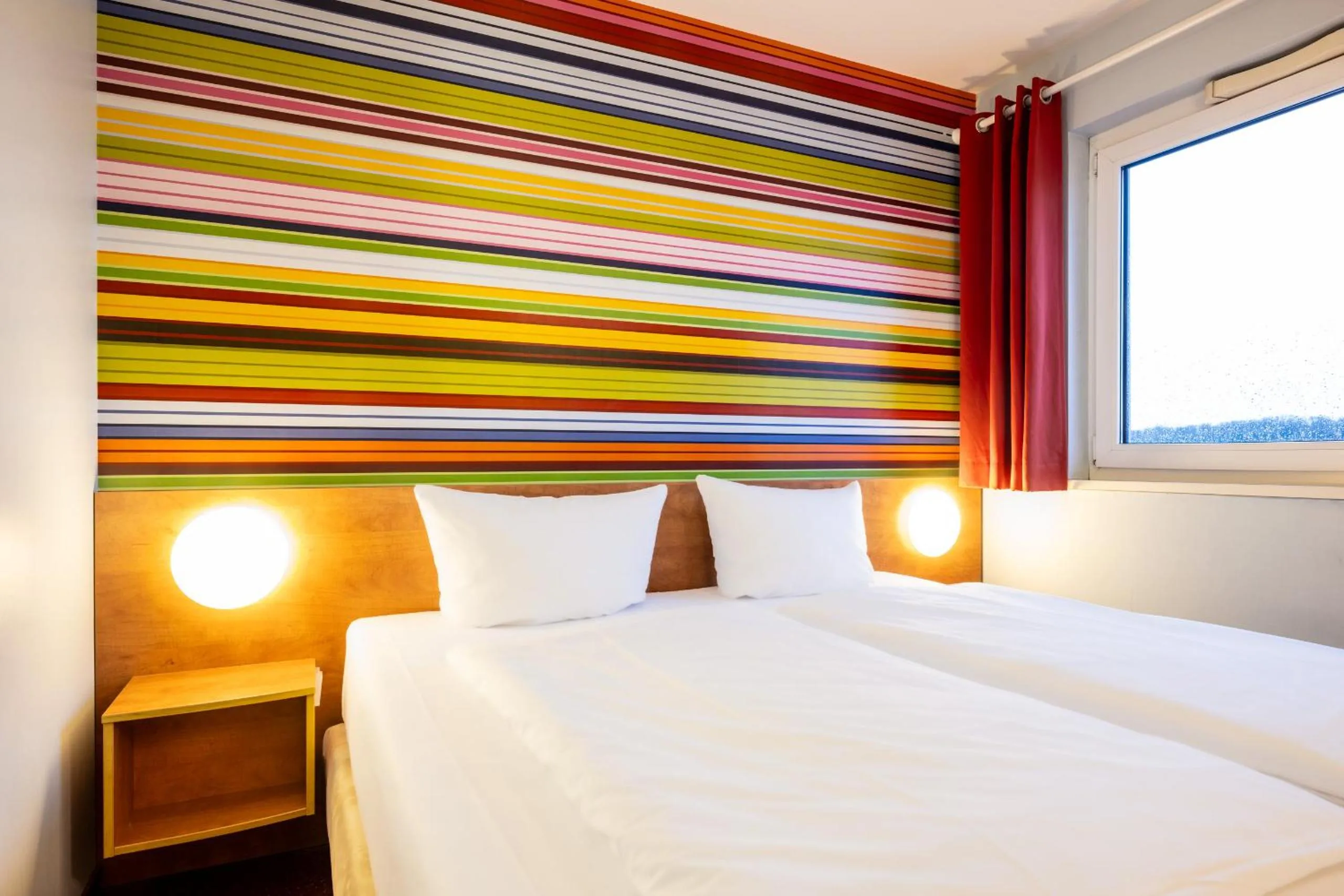 Photo of the whole room, Bed in Hotel Rhynern Nord