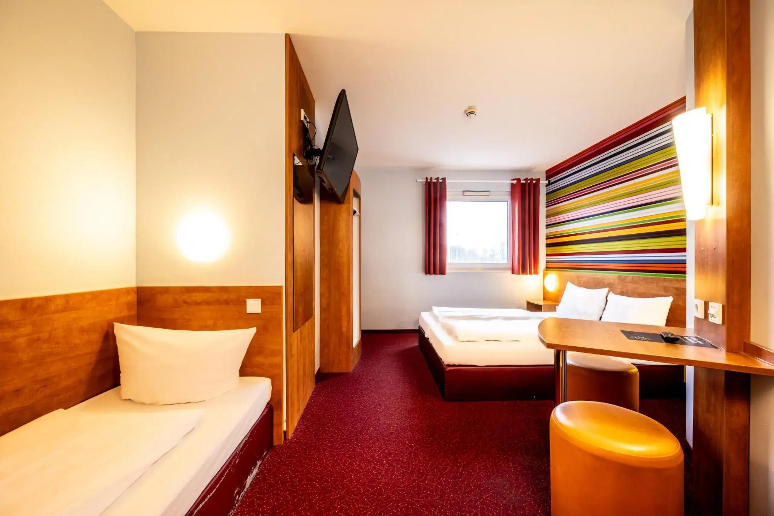 Standard Triple Room in Hotel Rhynern Nord Standard Triple Room in Hotel Rhynern Nord