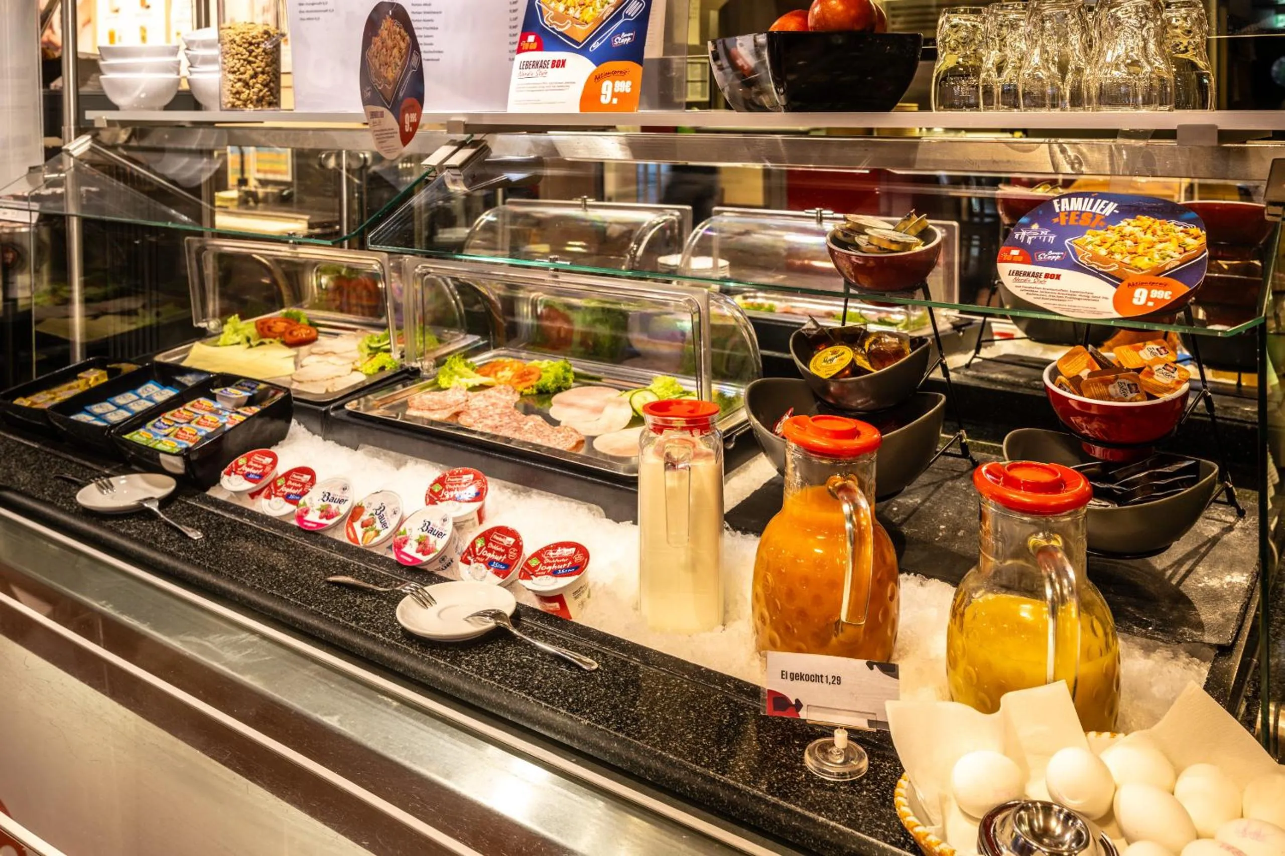 Breakfast in Hotel Rhynern Nord