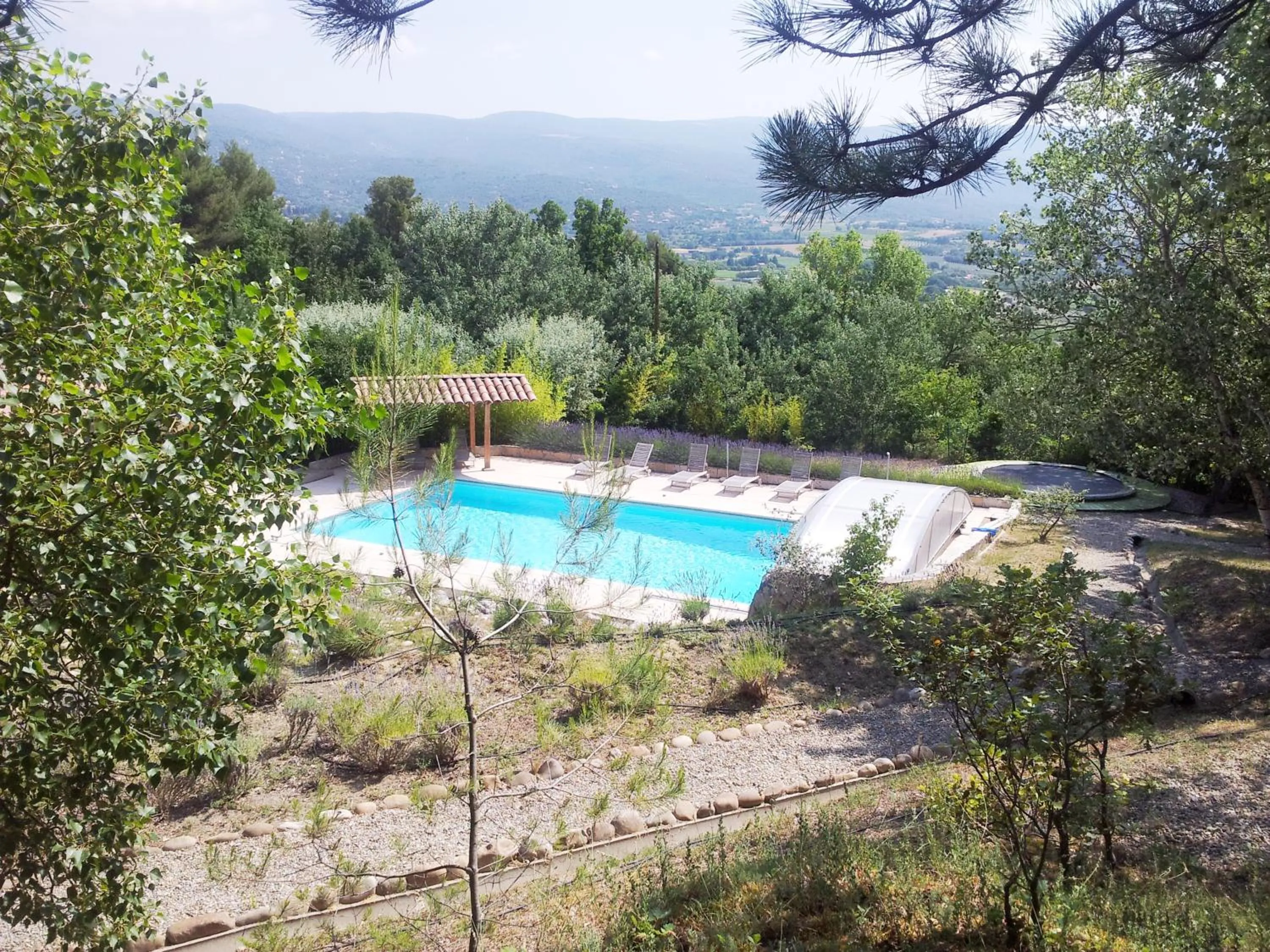 Garden in Les Cerises