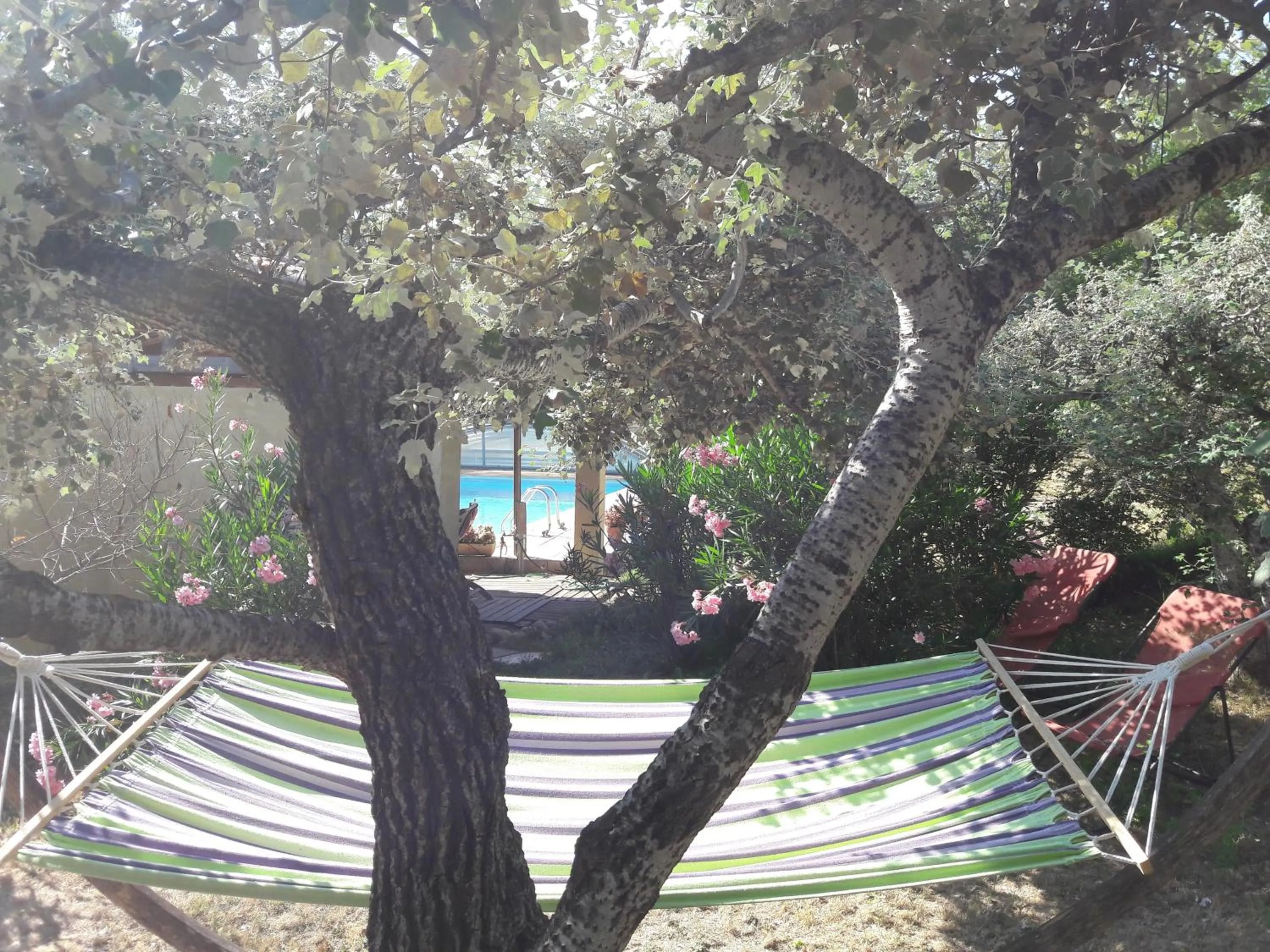 Garden view in Les Cerises