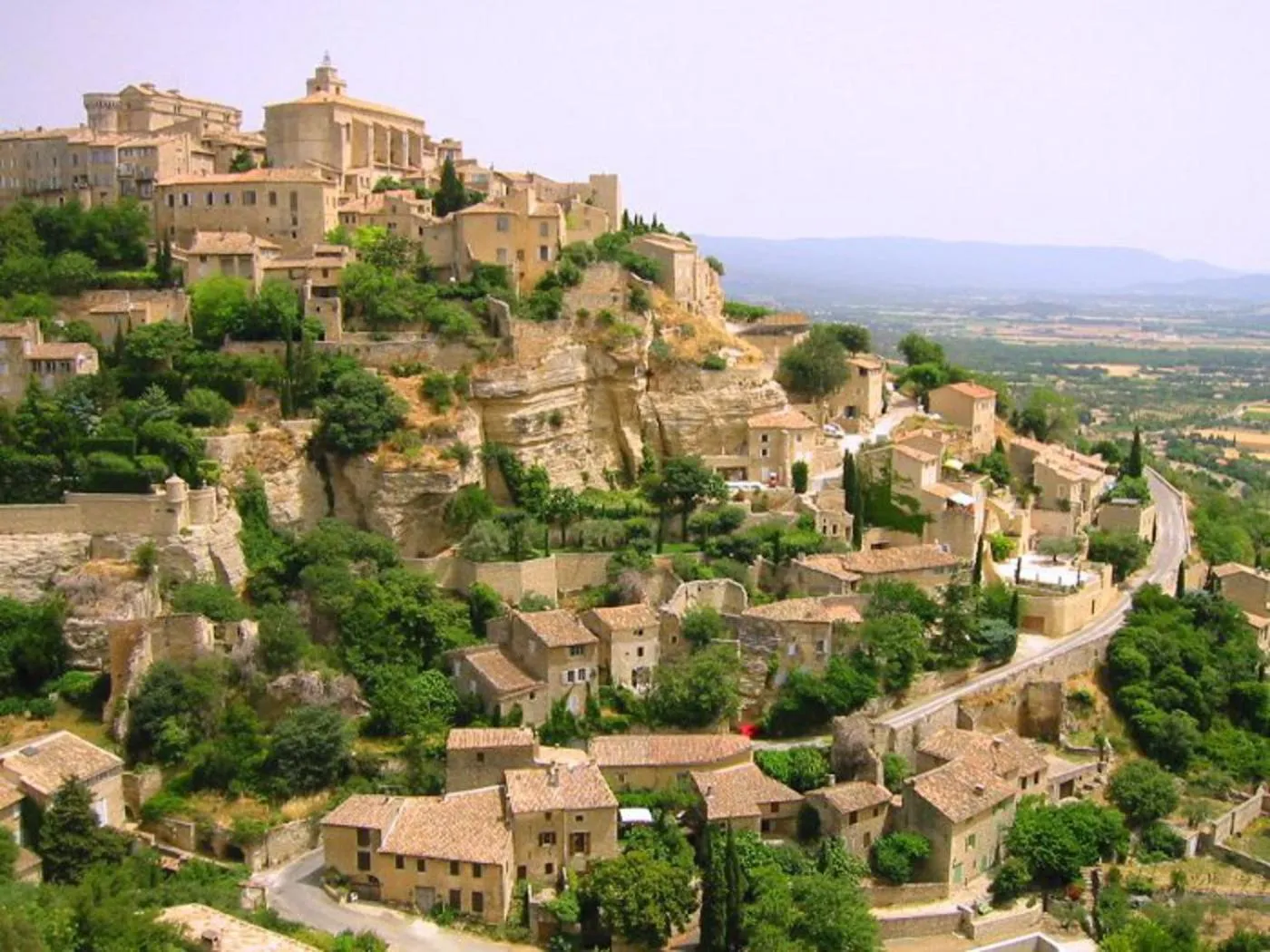 Nearby landmark in Les Cerises