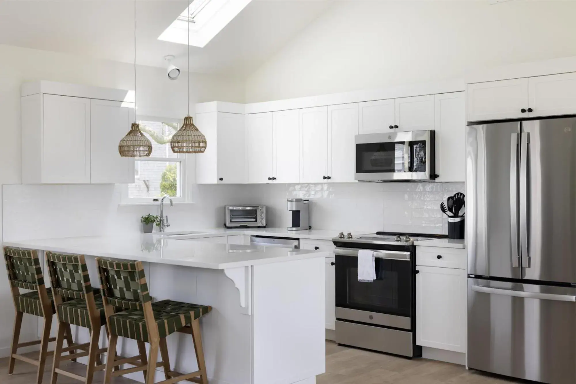 Photo of the whole room in Red Jacket Beach Resort Photo of the whole room in Red Jacket Beach Resort