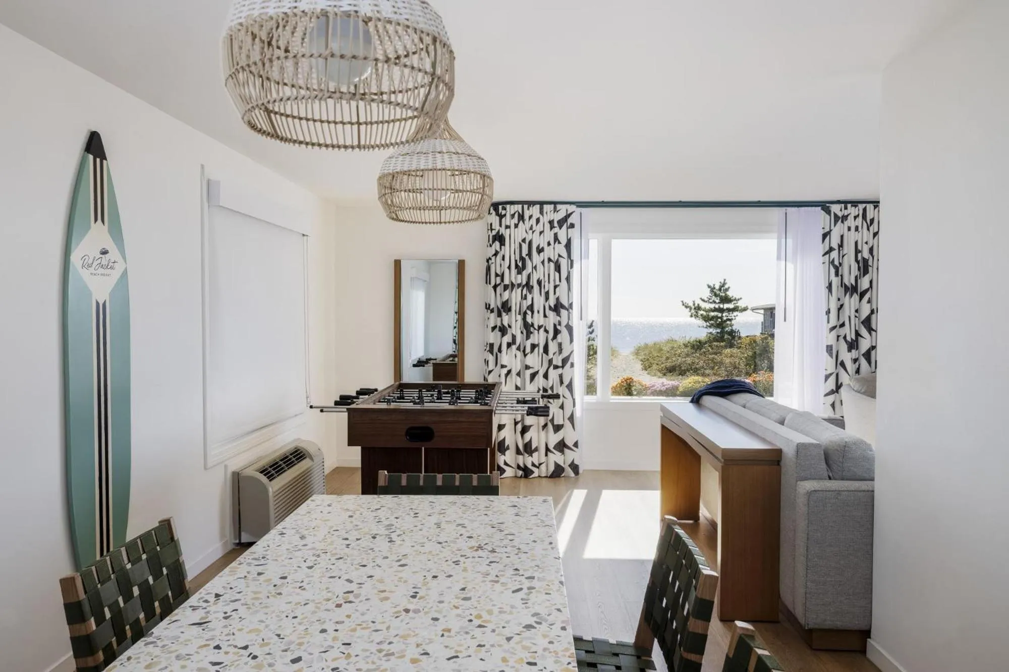 Photo of the whole room, Bed in Red Jacket Beach Resort