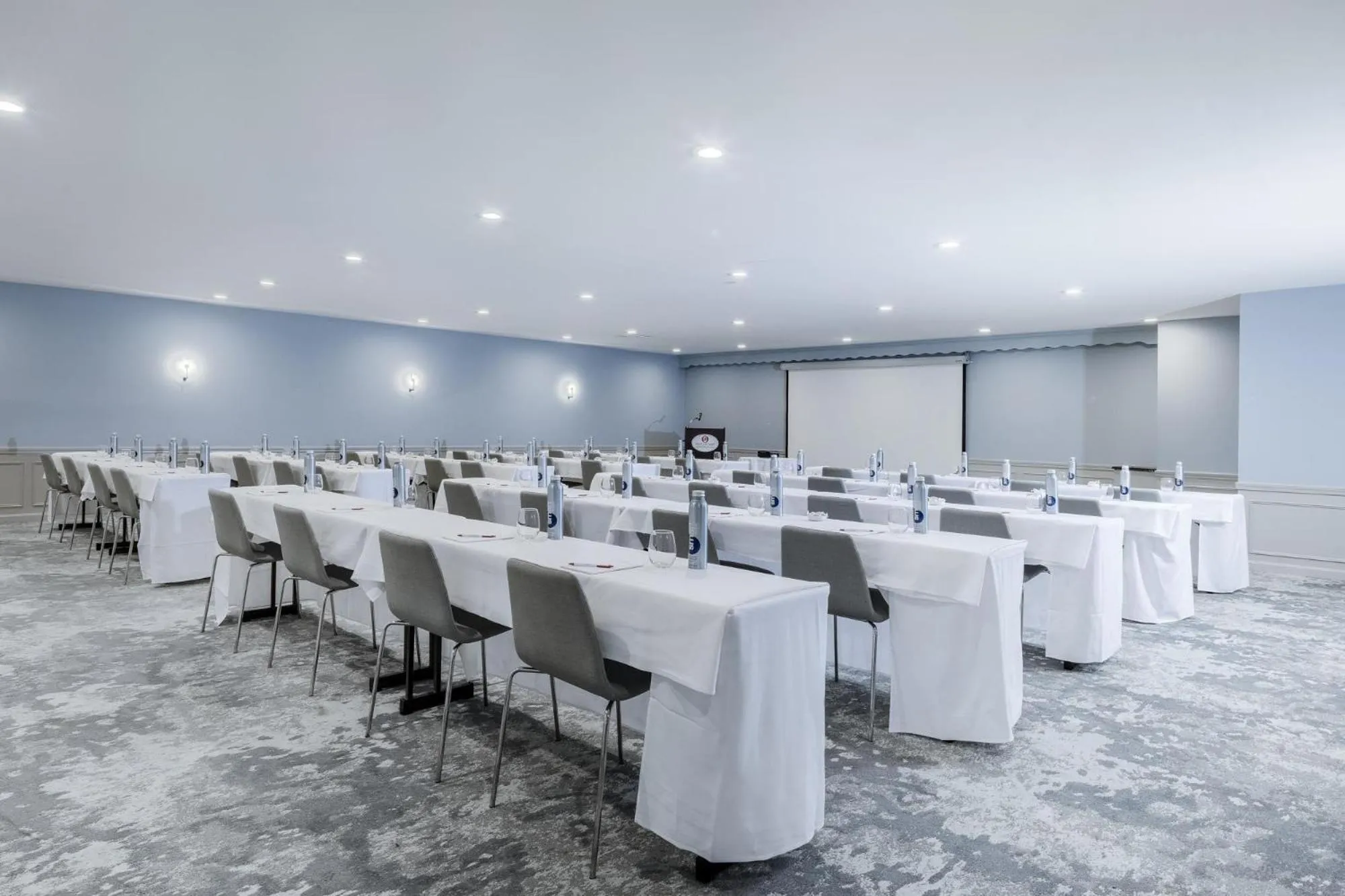 Meeting/conference room in Red Jacket Beach Resort