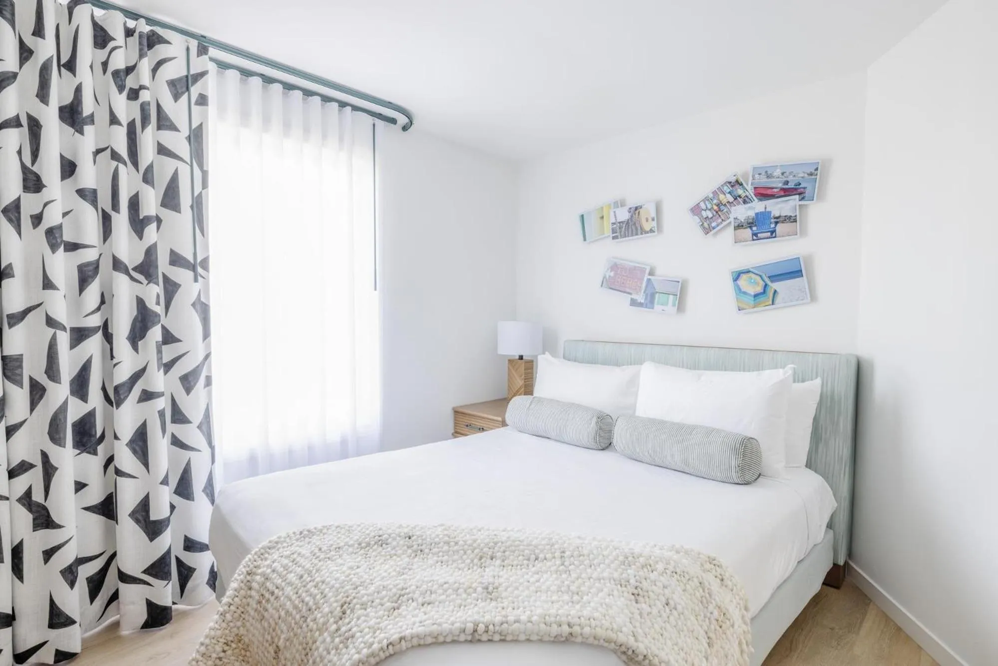 Photo of the whole room, Bed in Red Jacket Beach Resort