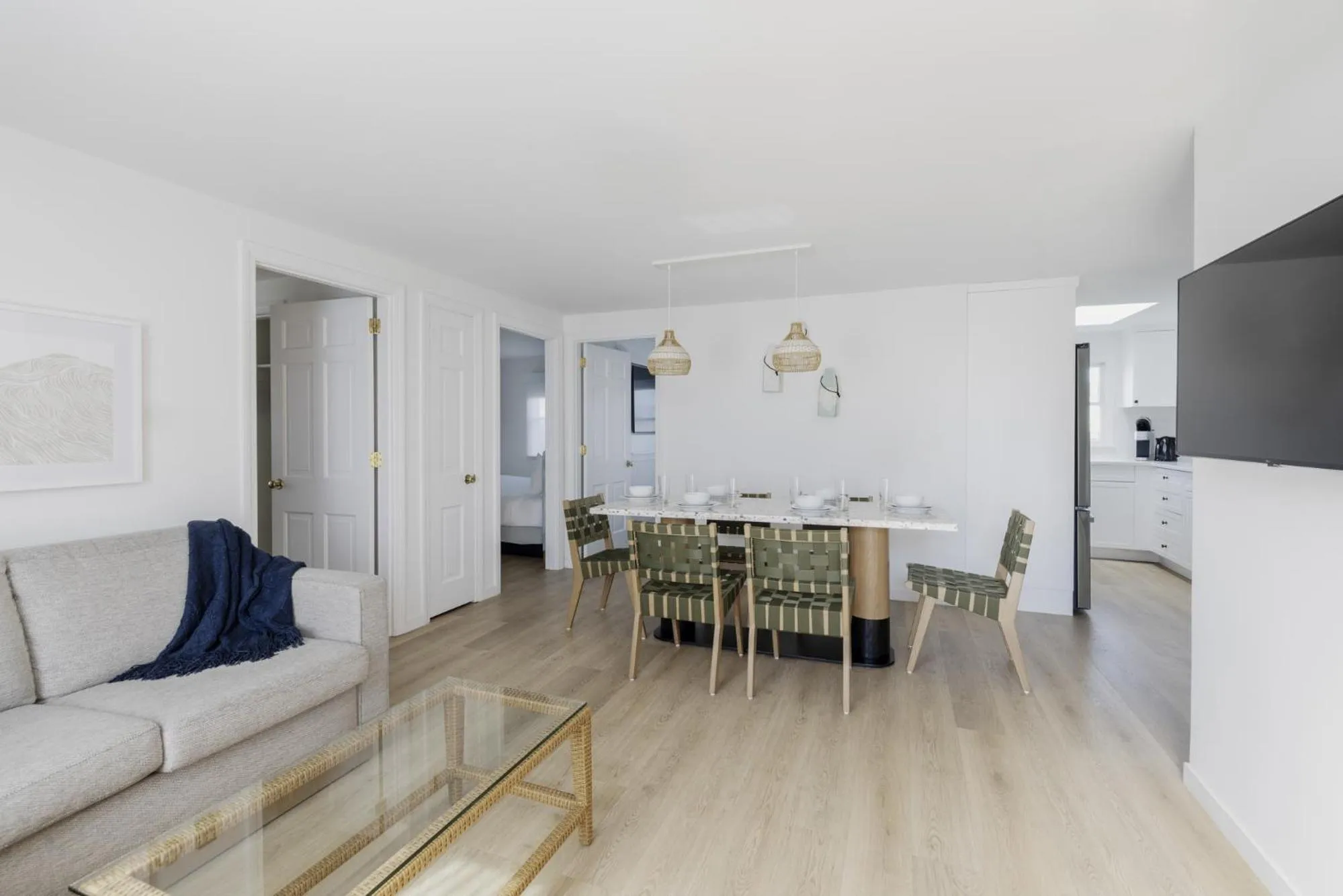 Living room in Red Jacket Beach Resort