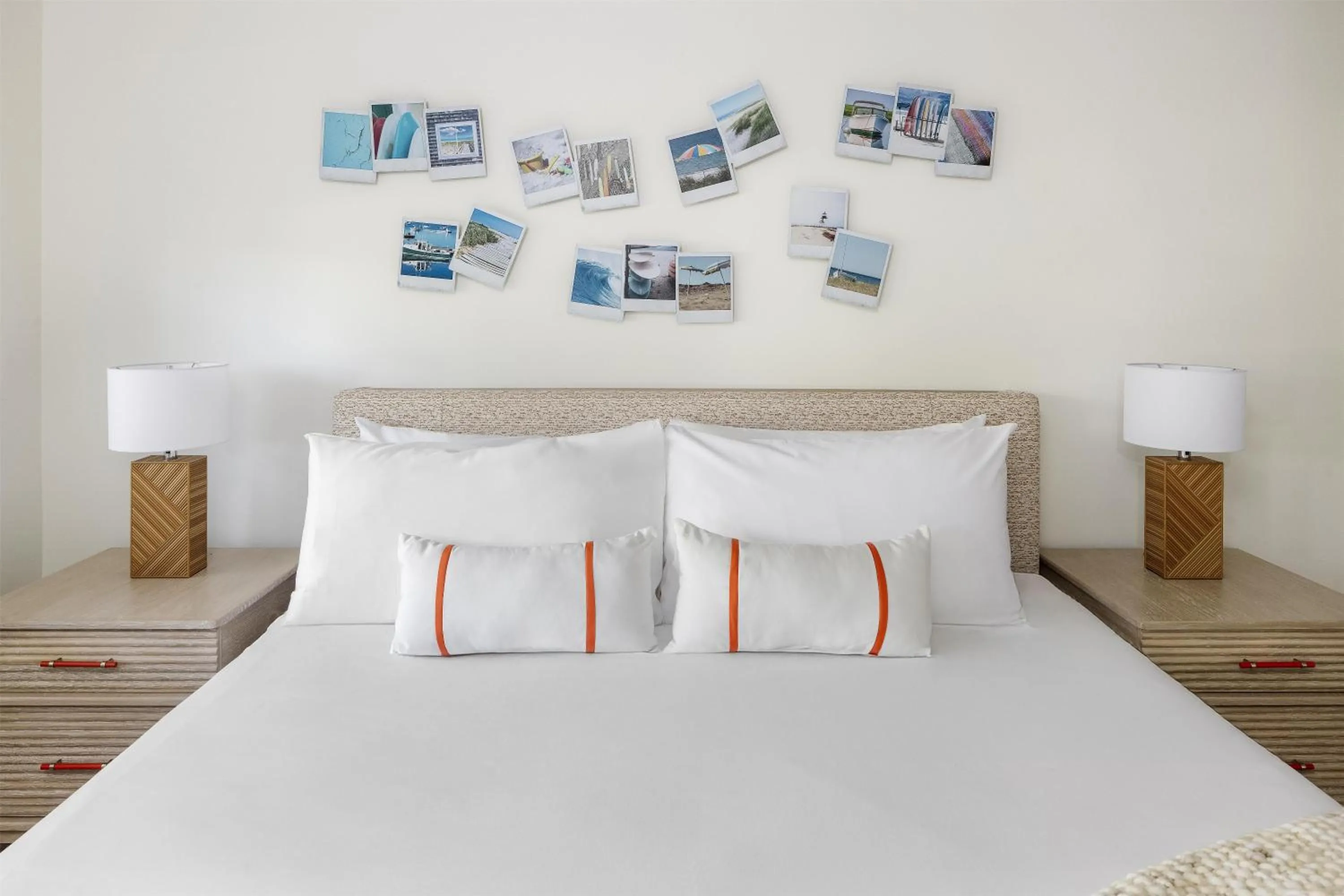 Bedroom, Bed in Blue Water Resort