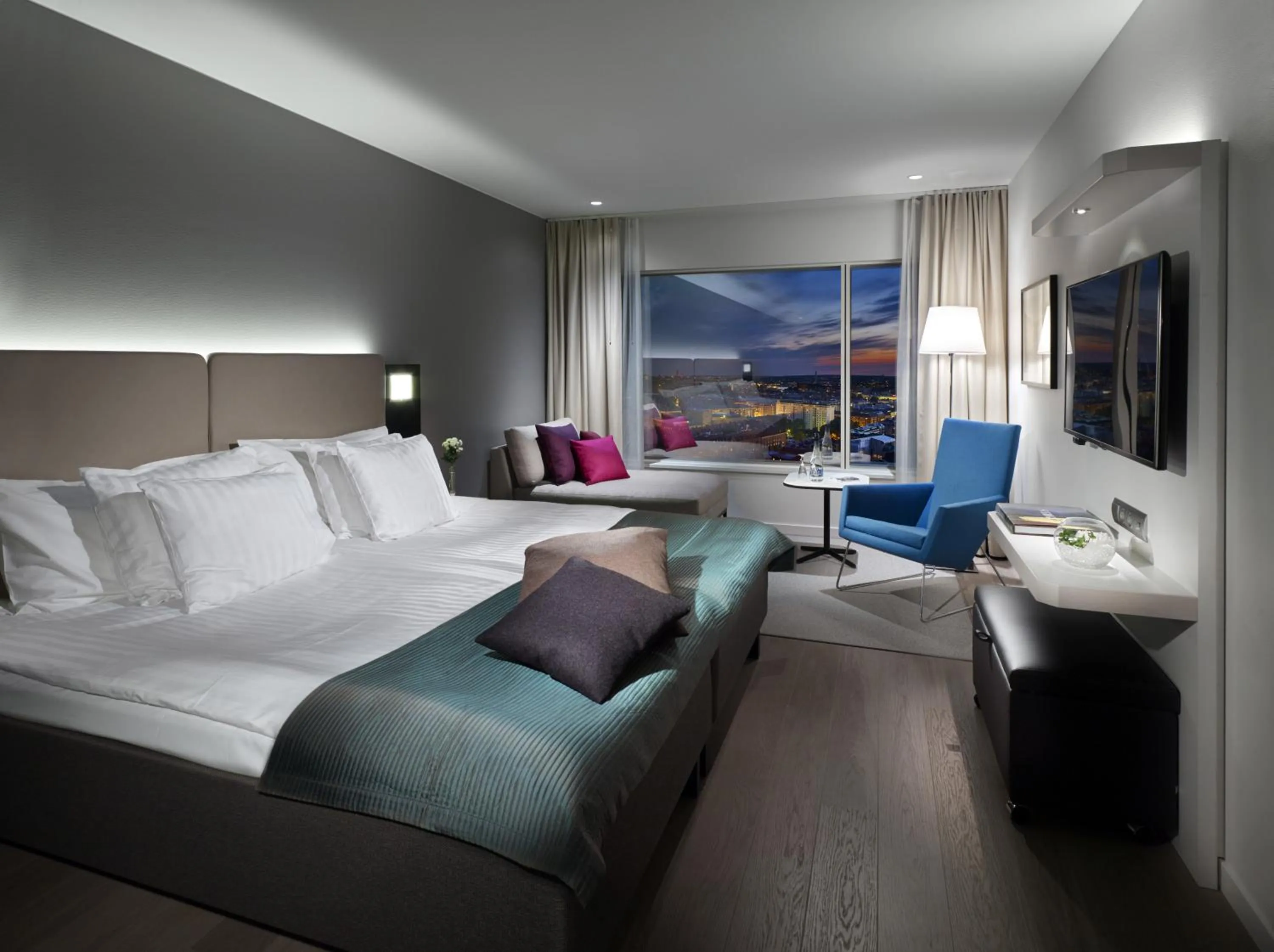 Photo of the whole room, Bed in Gothia Towers & Upper House