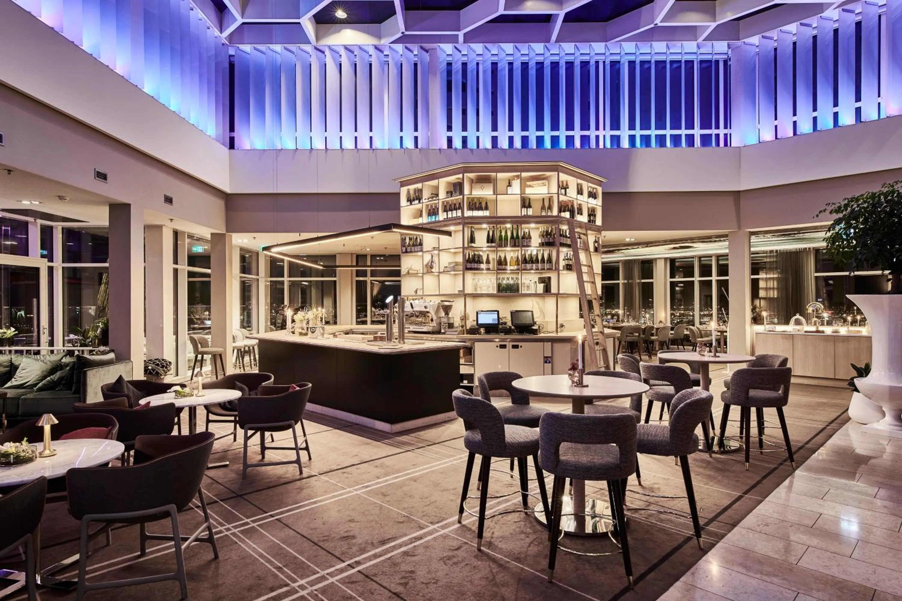 Restaurant/places to eat in Gothia Towers & Upper House