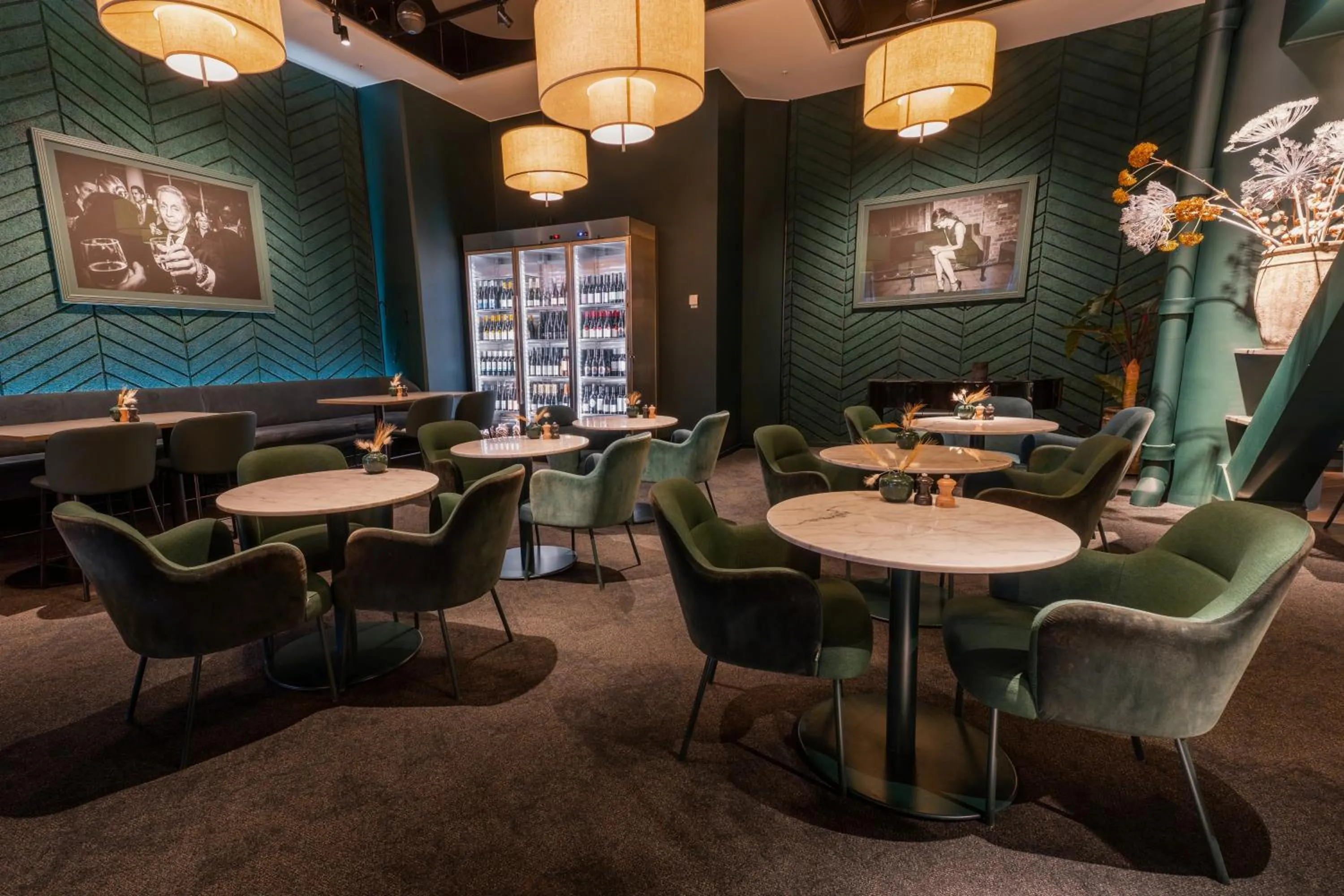 Restaurant/places to eat in Gothia Towers & Upper House