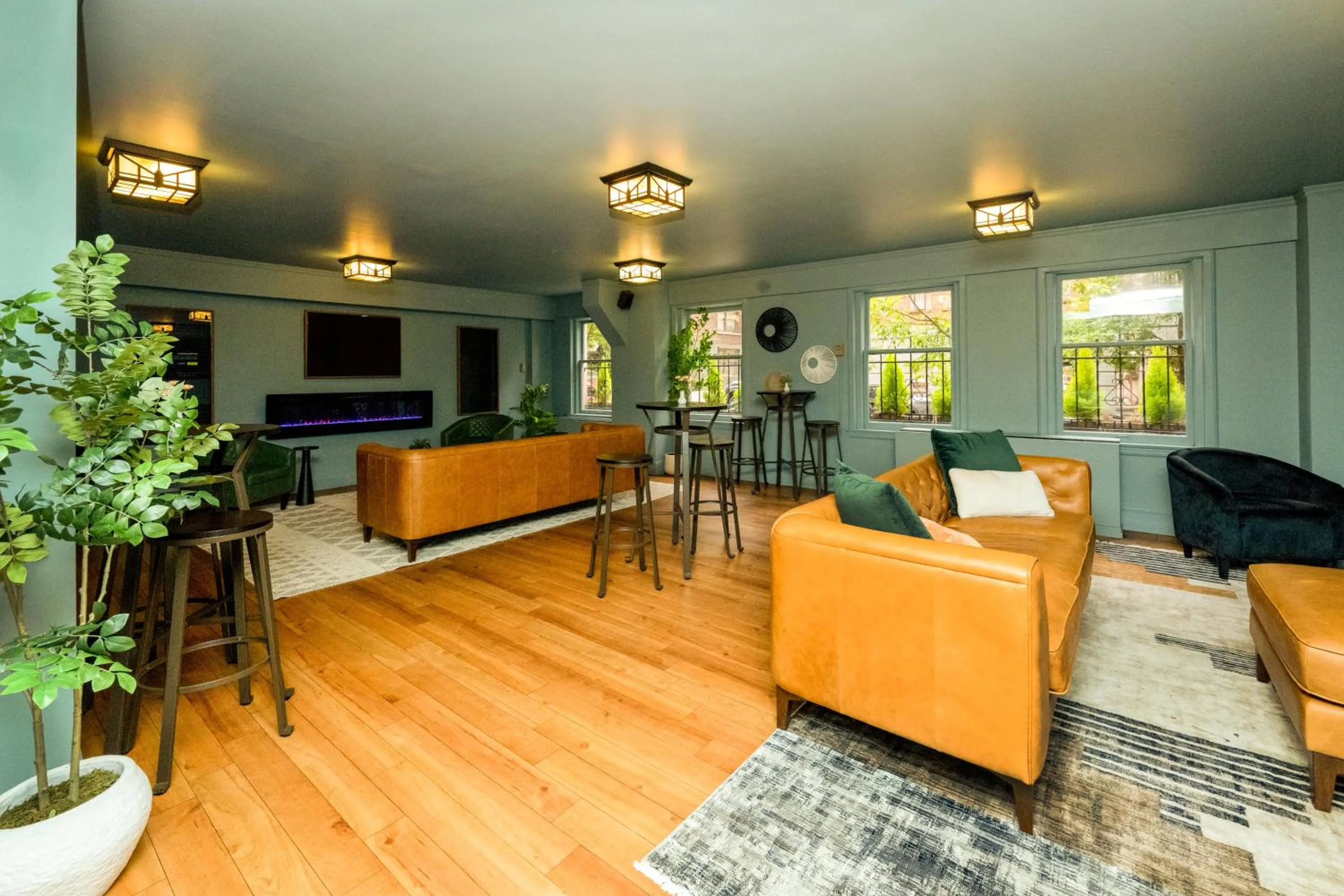 Restaurant/places to eat in The Inn at Virginia Mason