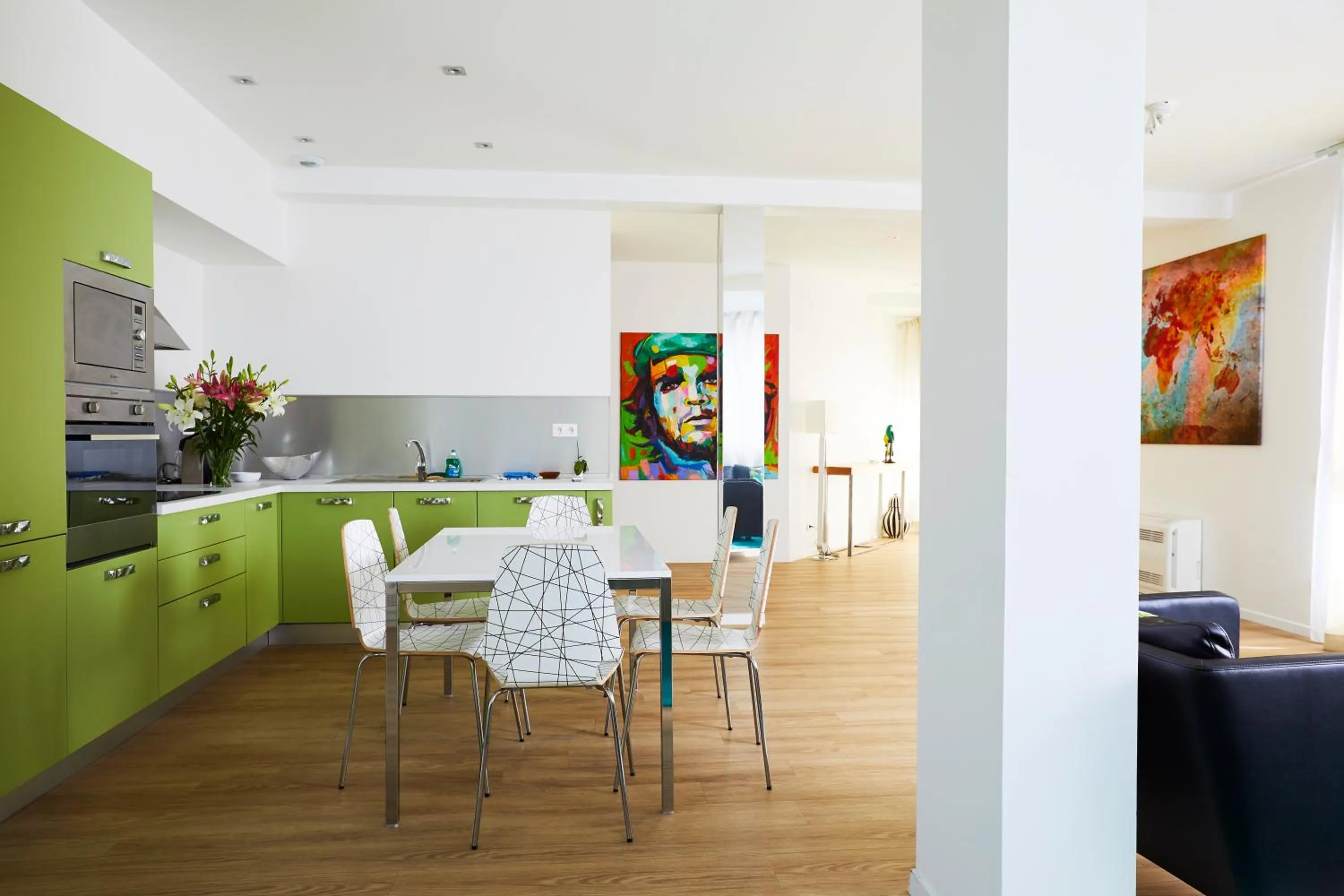 Kitchen or kitchenette in Appart' Hotel La Girafe Marseille Est - Porte d'Aubagne