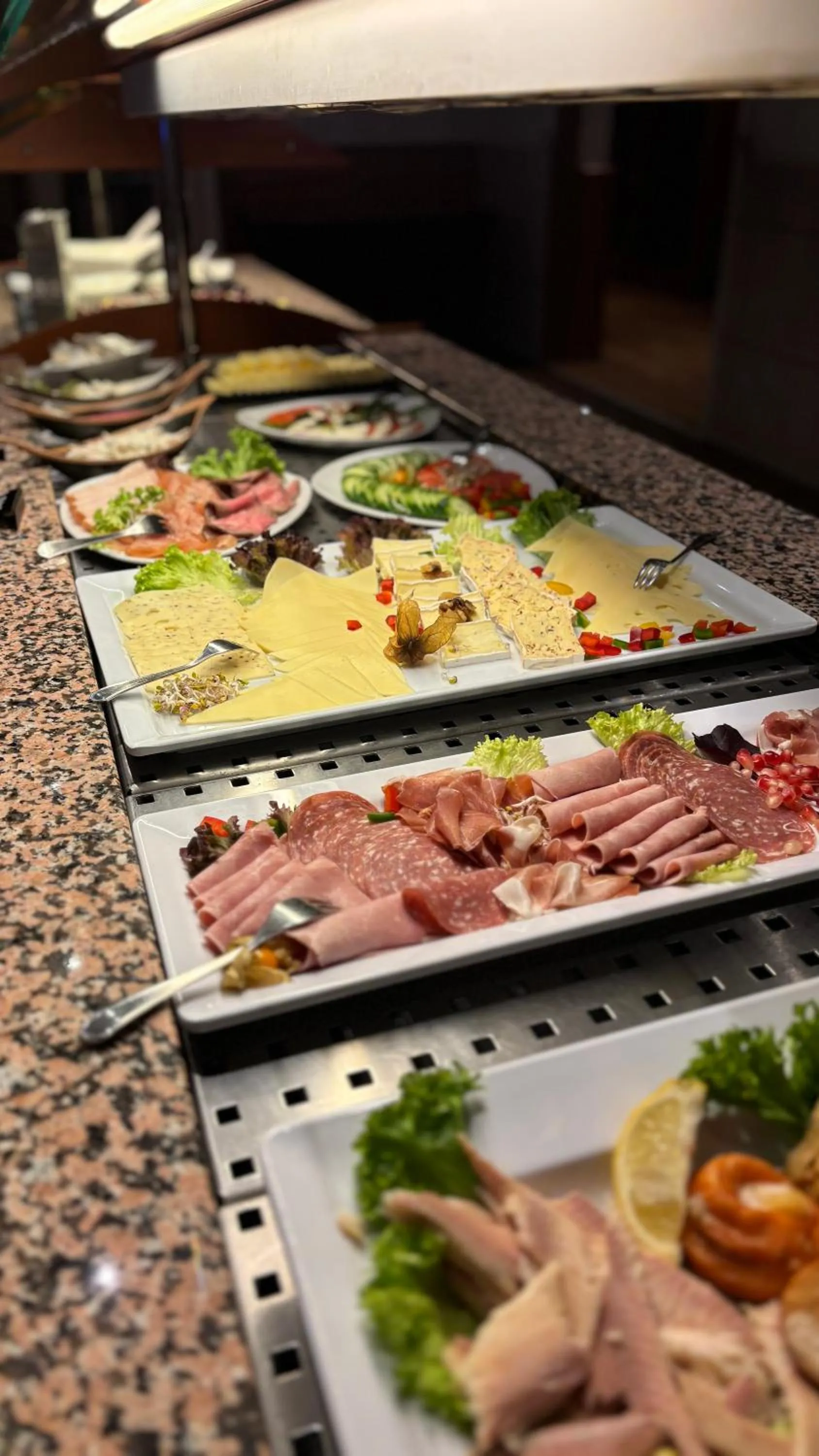 Breakfast in Kräuterhotel & Restaurant Heidejäger