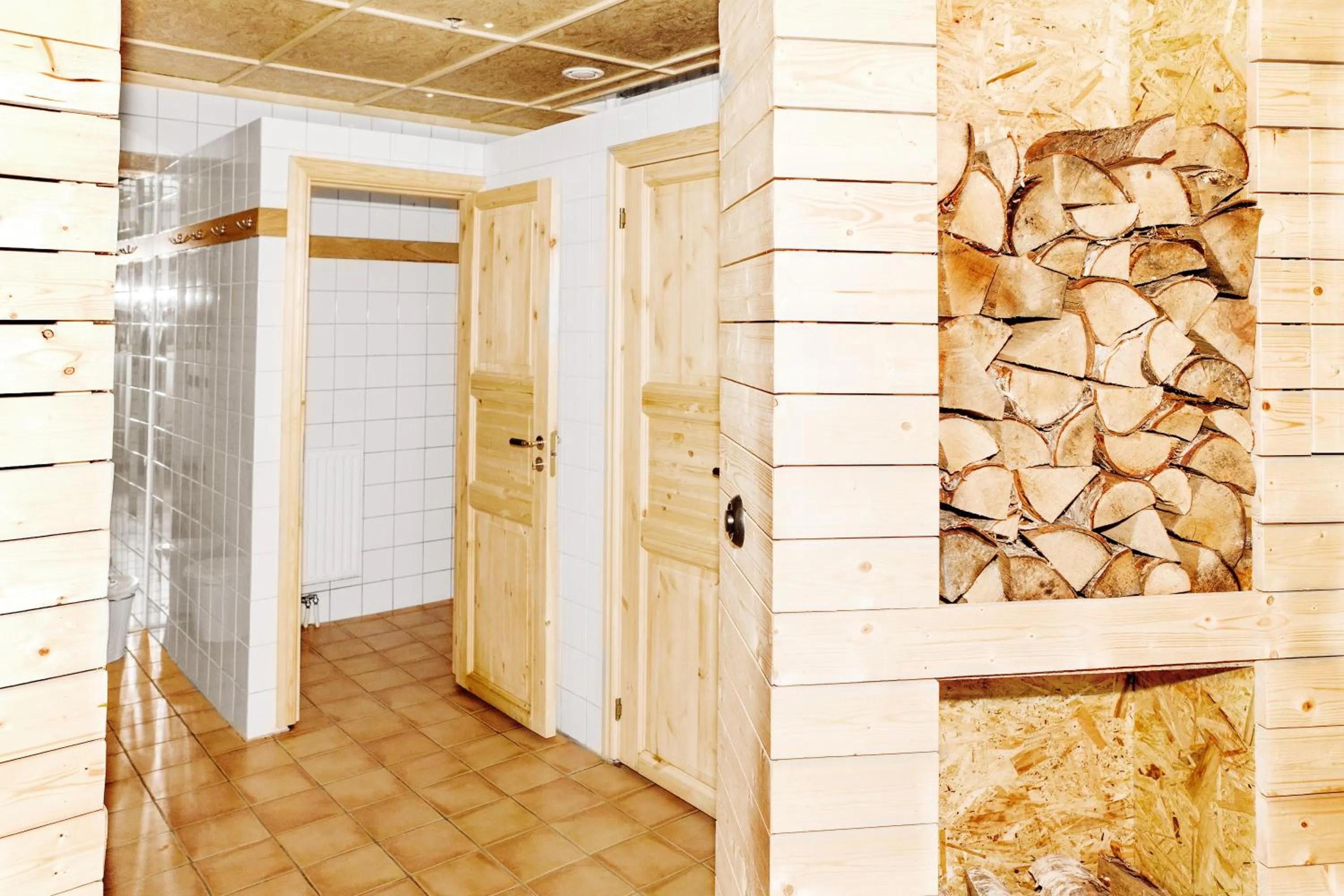 Shower in City Backpackers Hostel