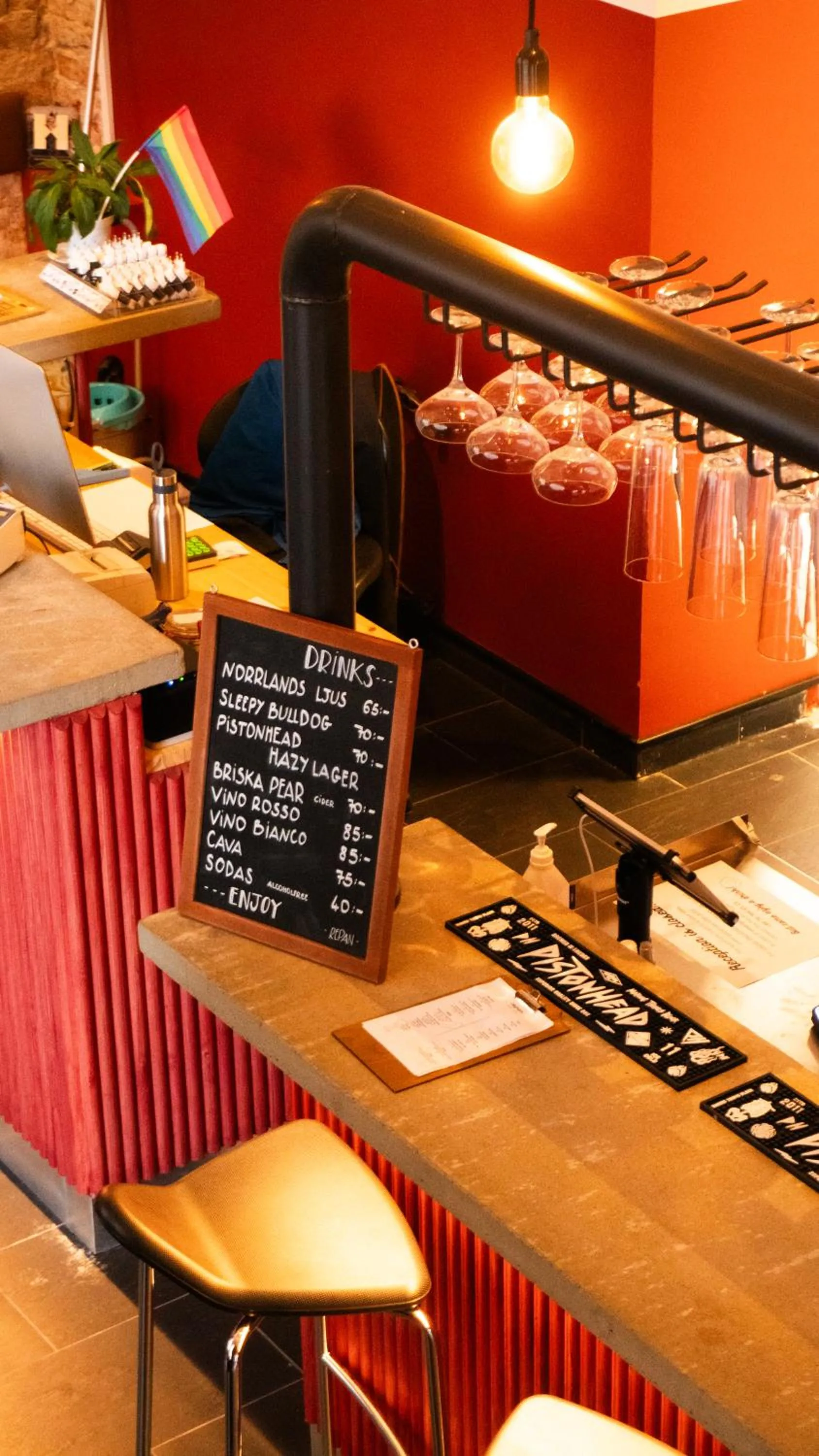 Lounge or bar in City Backpackers Hostel