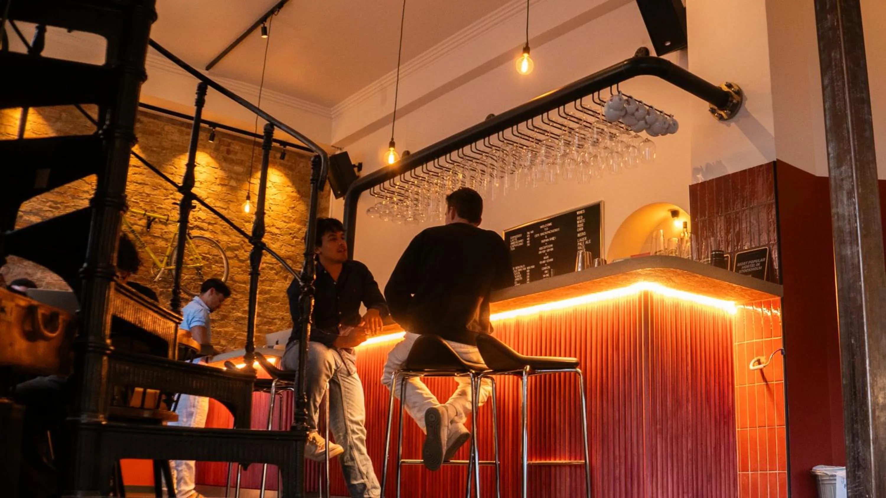 Lounge or bar in City Backpackers Hostel