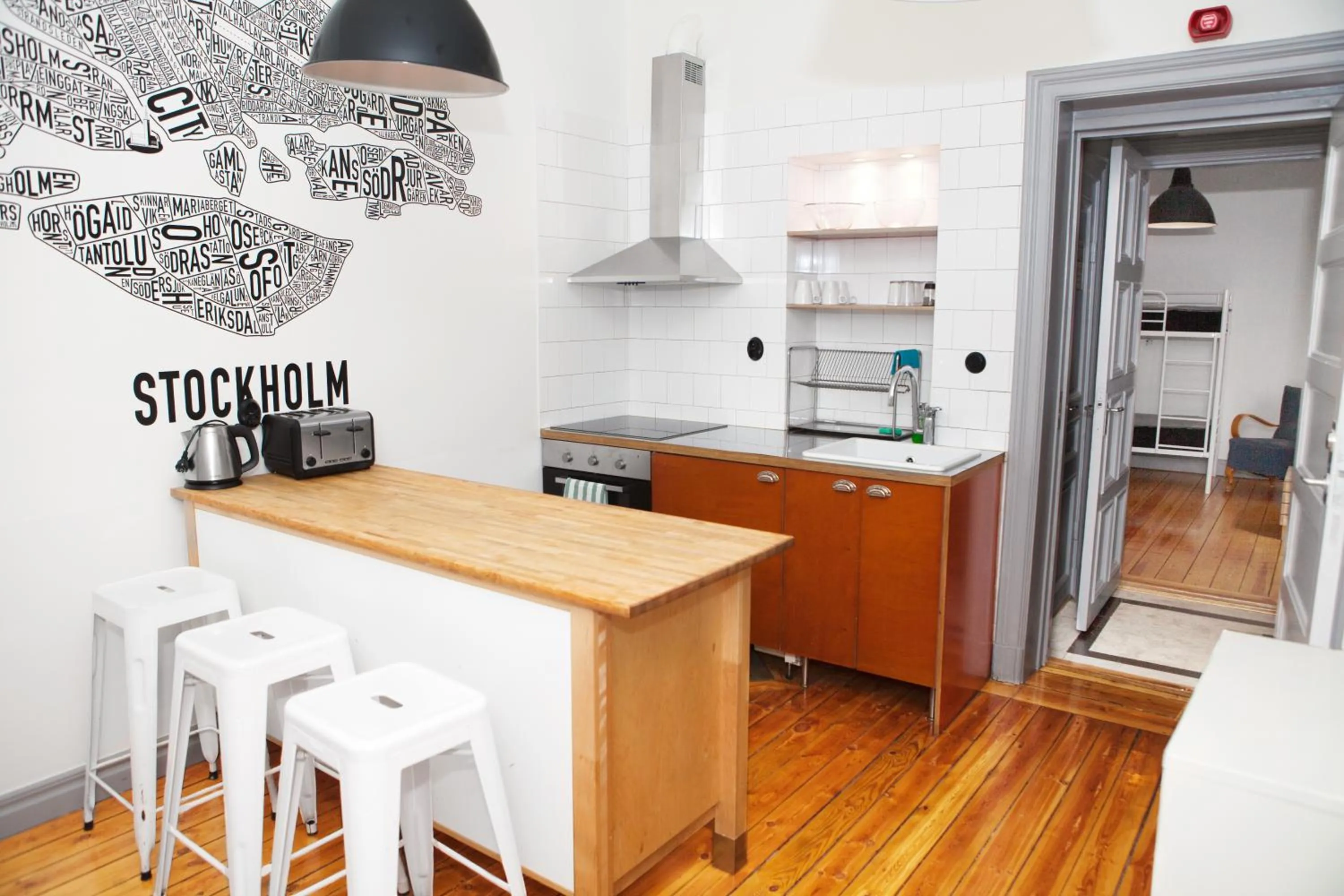 Shower in City Backpackers Hostel