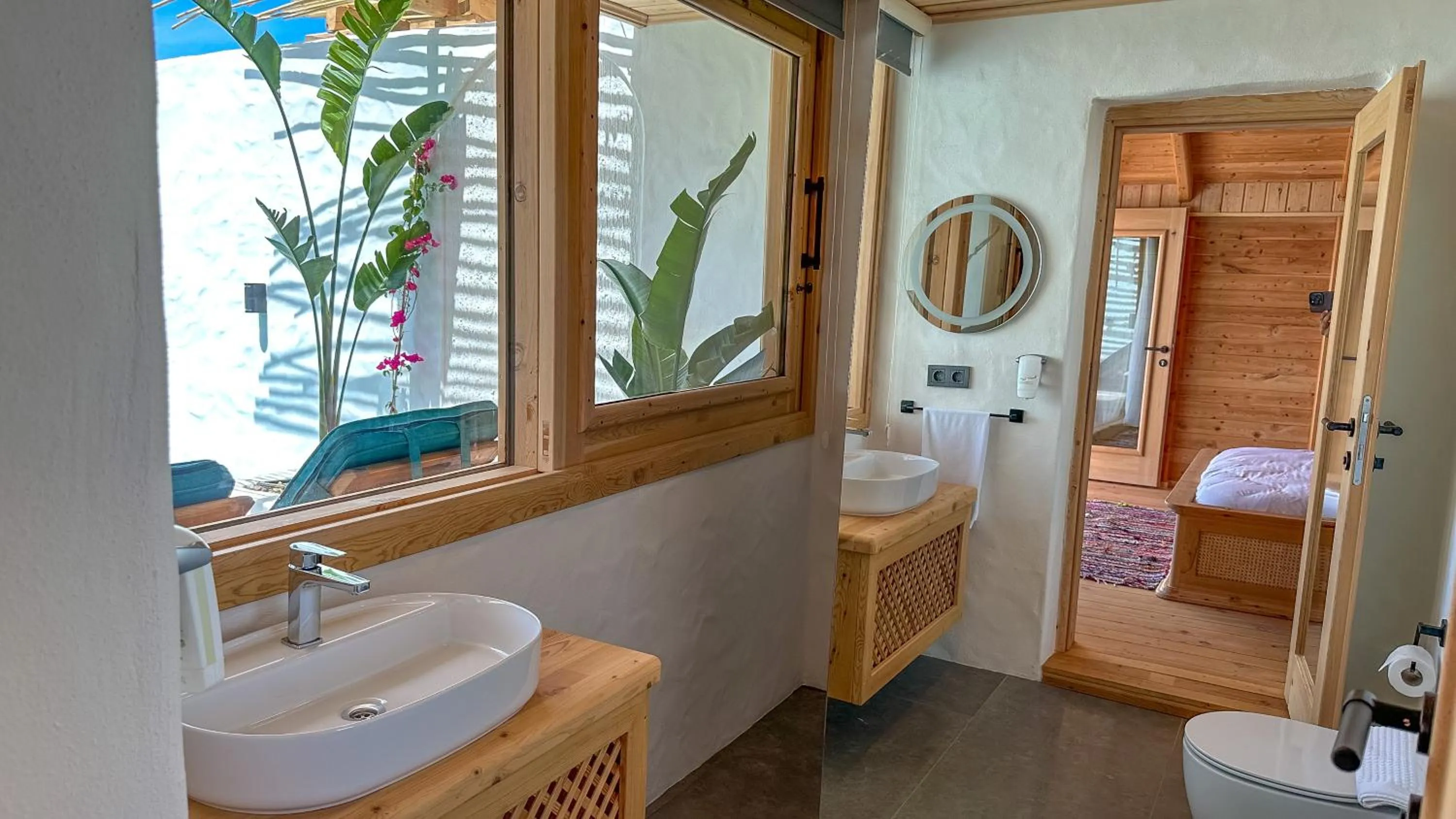 Bathroom in Seaview Faralya