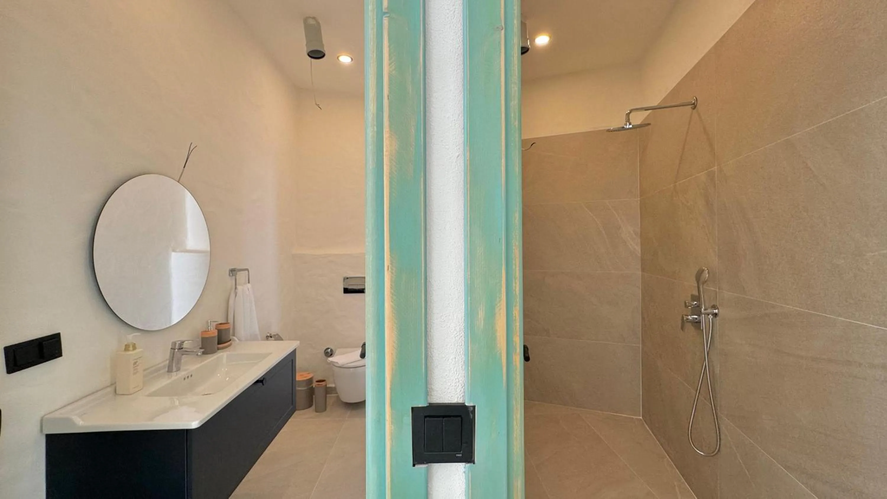 Bathroom in Seaview Faralya