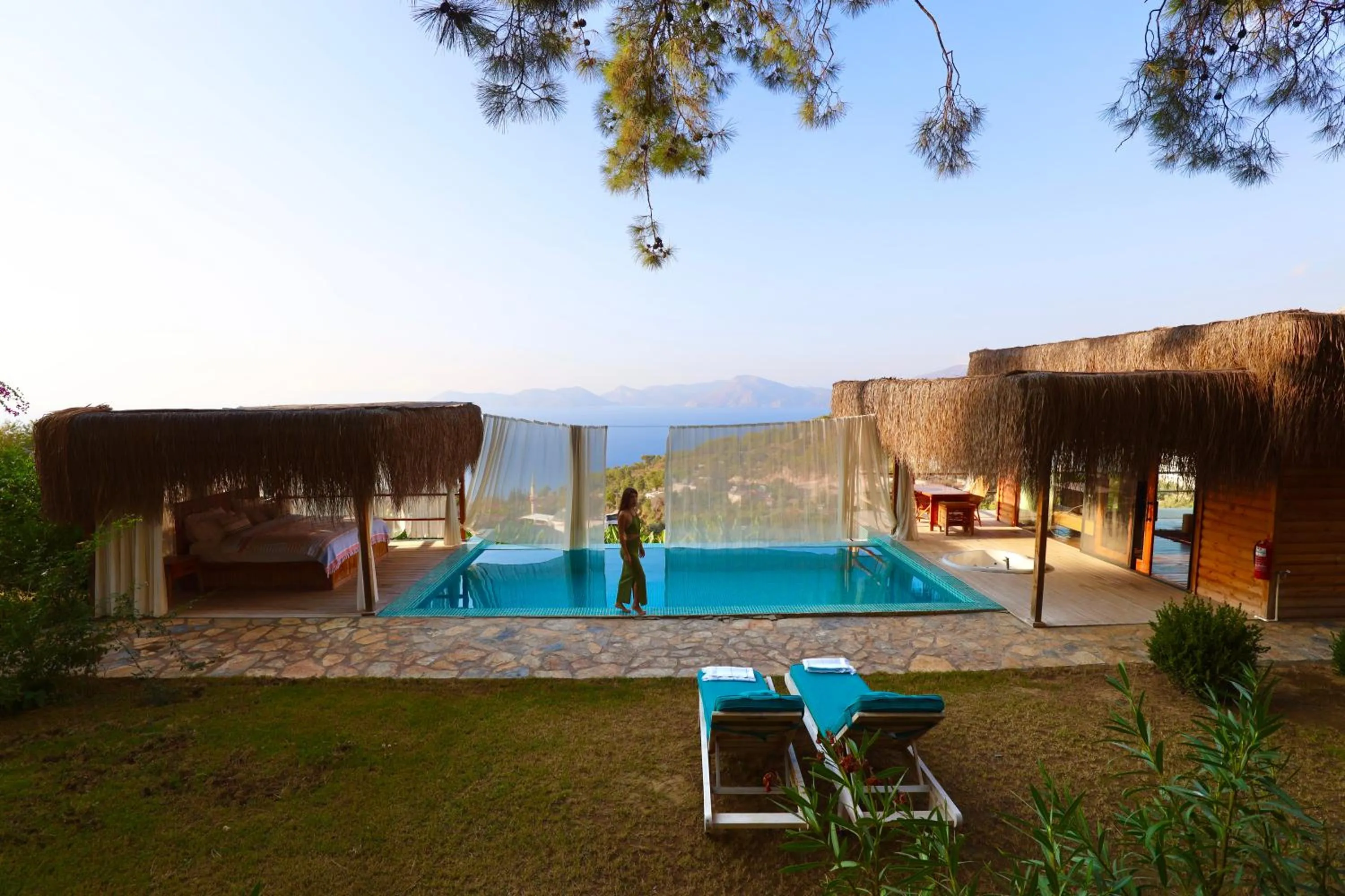 Patio in Seaview Faralya