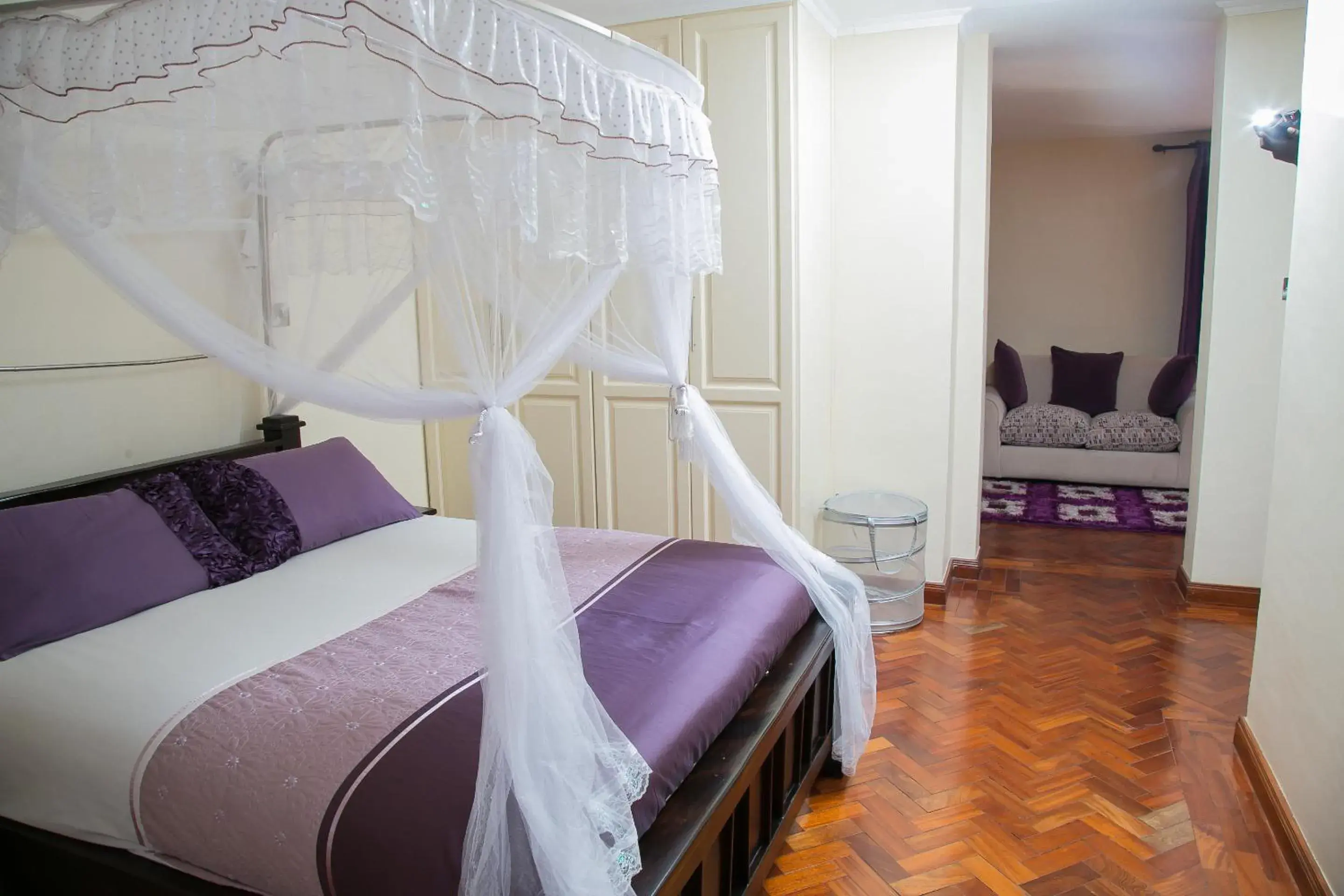 Junior Suite with Living Room and Bathtub - single occupancy in Orchid Homes, Gigiri Junior Suite with Living Room and Bathtub - single occupancy in Orchid Homes, Gigiri