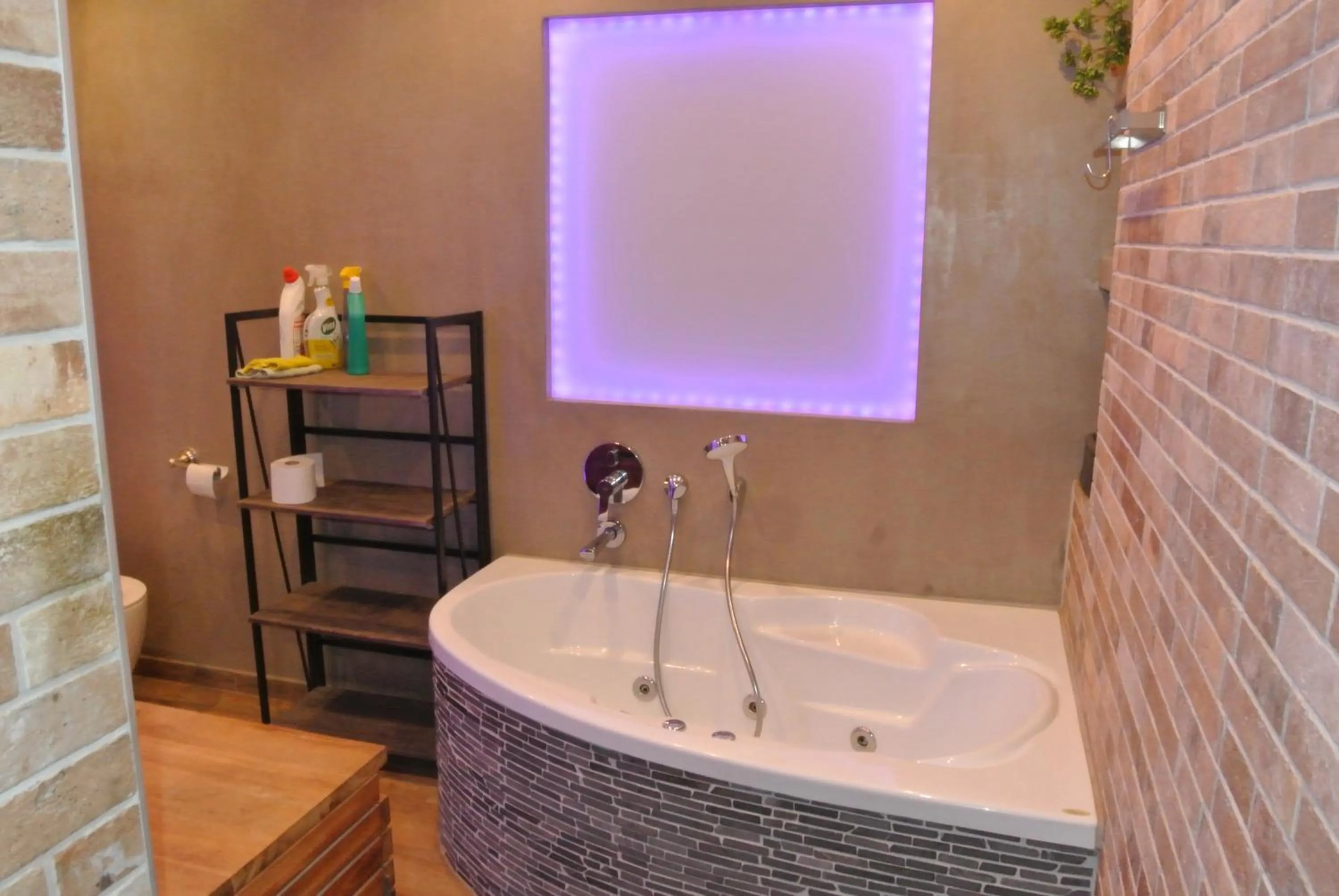 Bathroom in Kemnater Hof Apartments