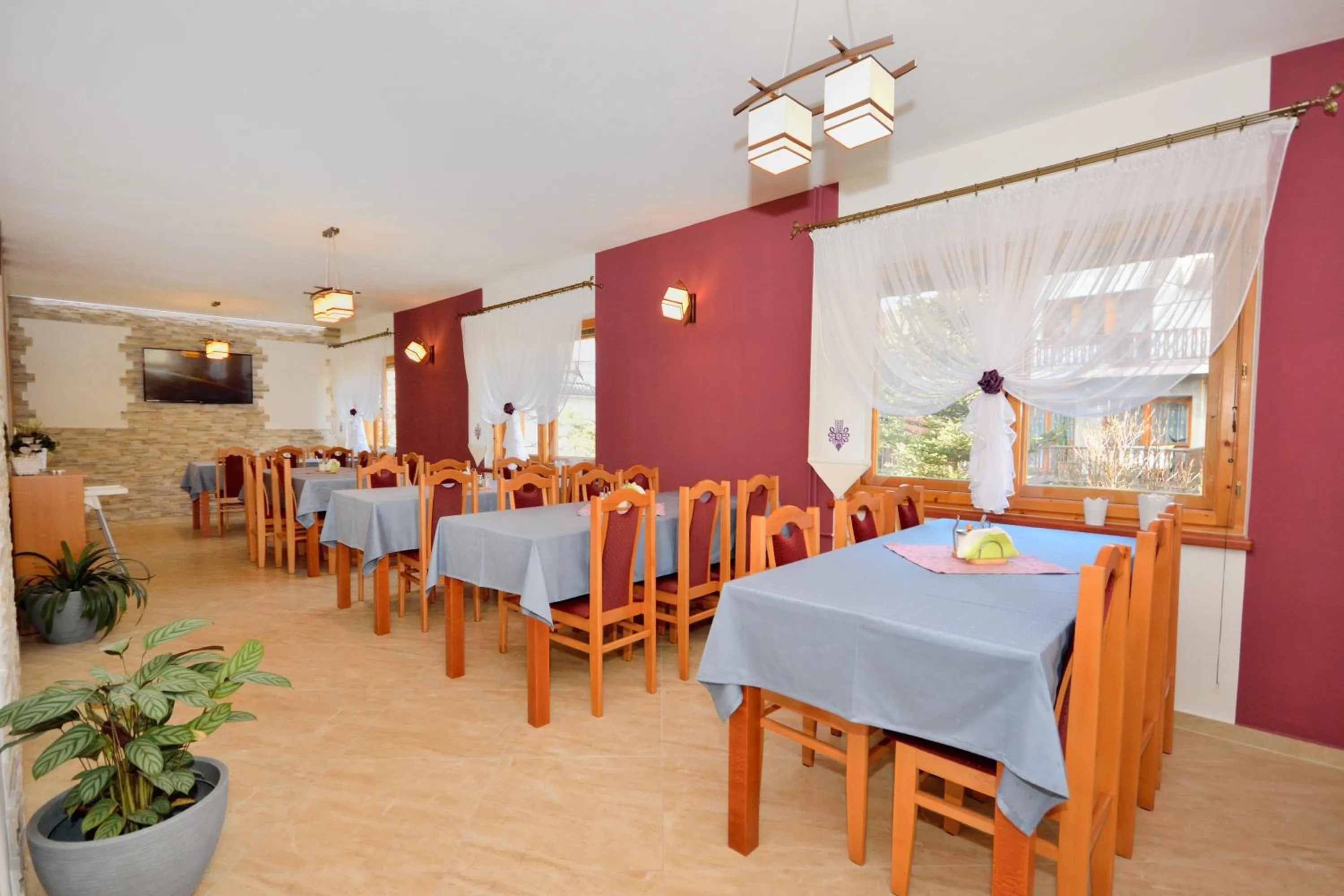 Restaurant/places to eat in Pokoje Gościnne U Babci