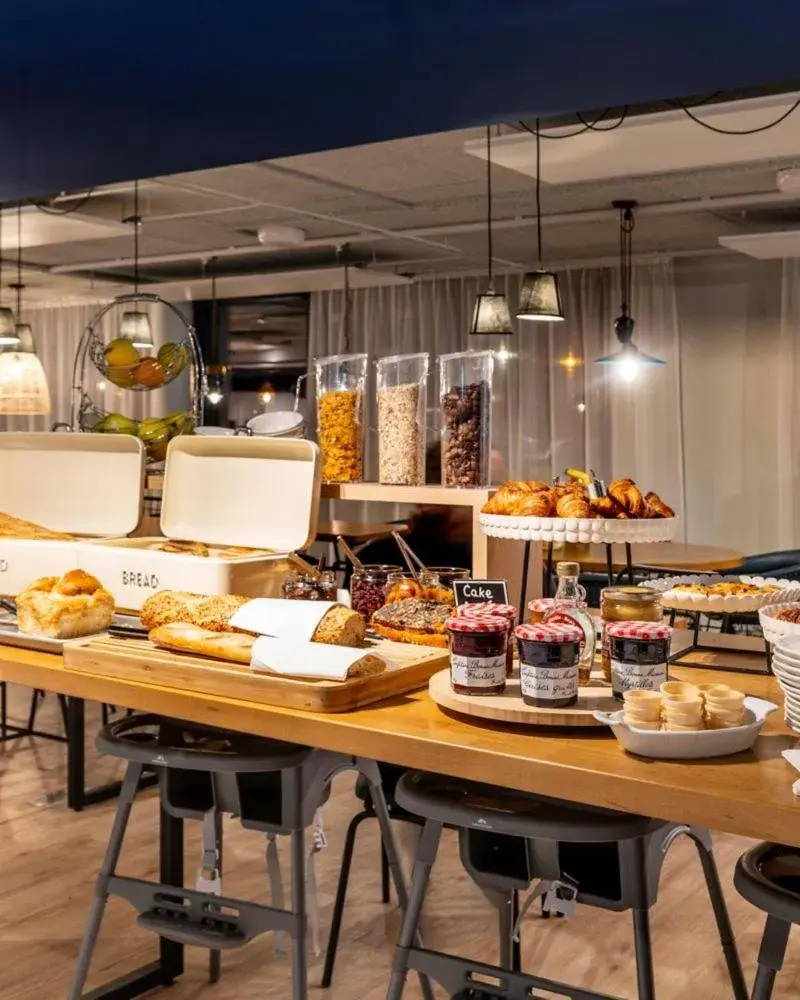 Continental breakfast in ibis Styles Morlaix Continental breakfast in ibis Styles Morlaix