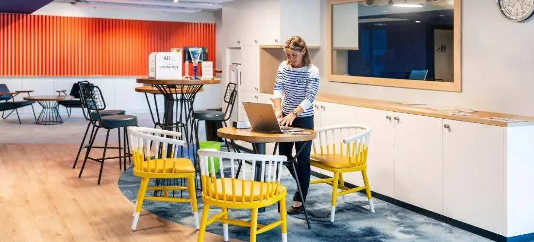 Lobby or reception in ibis Styles Morlaix Lobby or reception in ibis Styles Morlaix