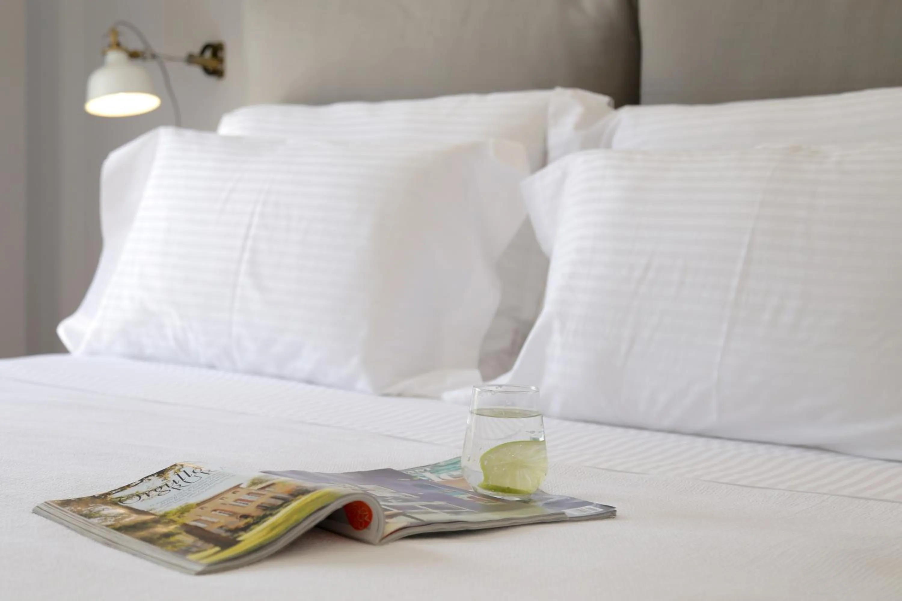 Bed in Vino Houses Santorini