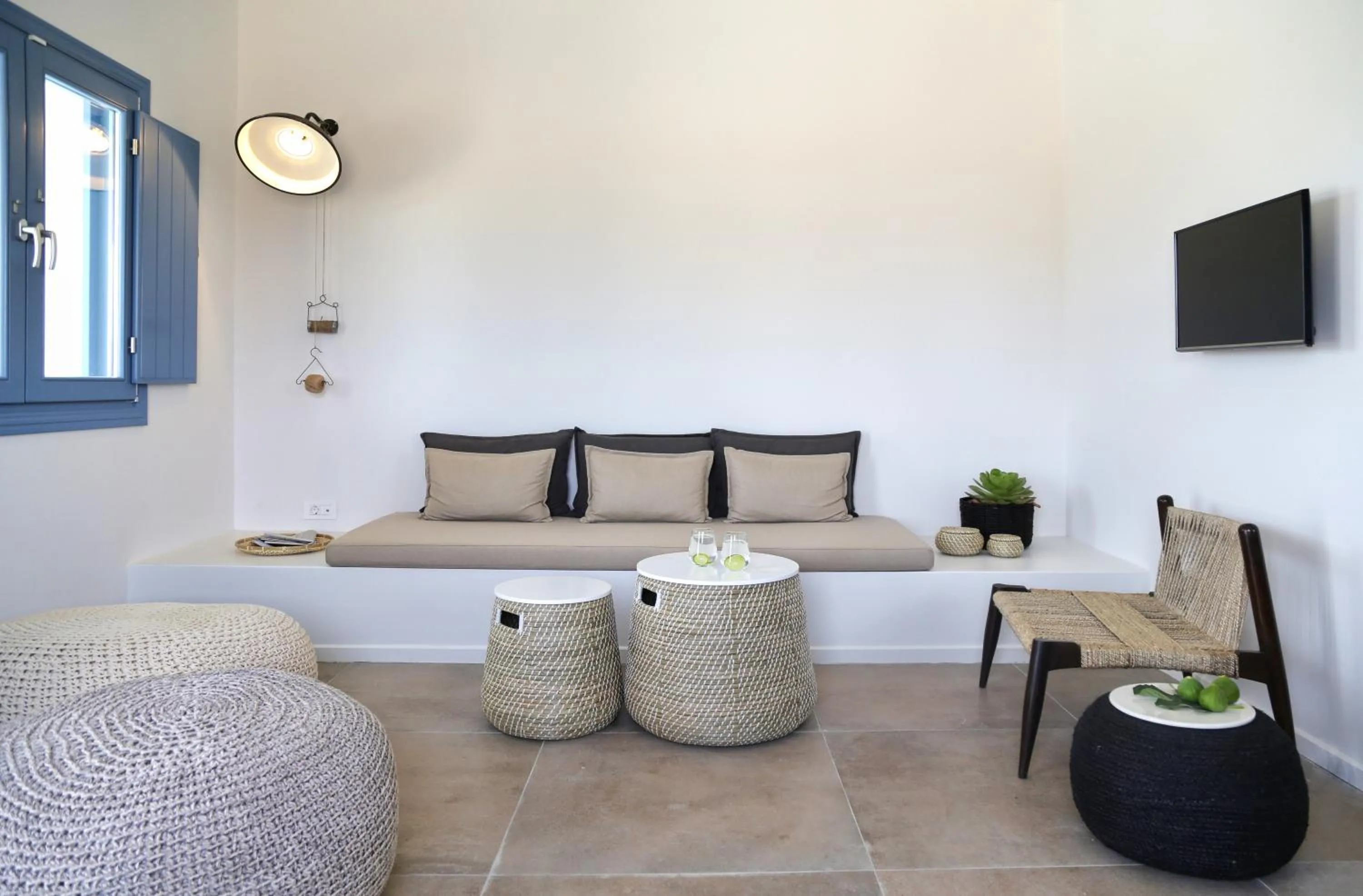 TV and multimedia in Vino Houses Santorini