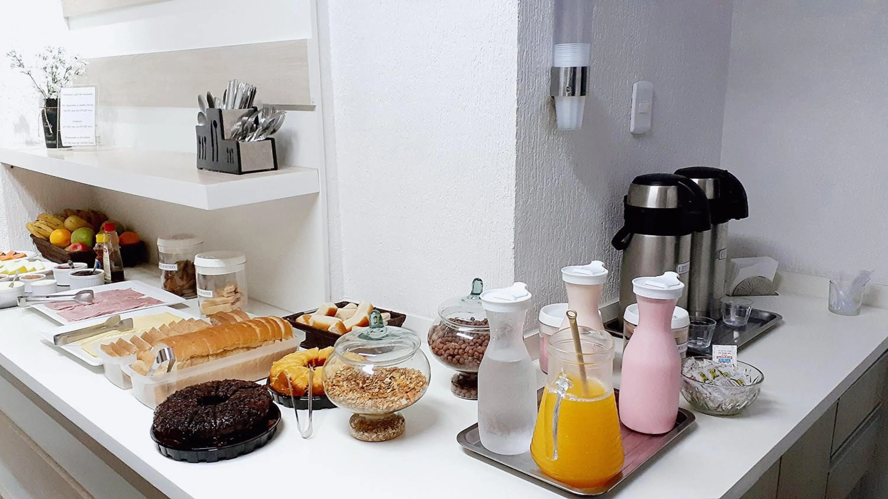 Buffet breakfast in Hotel Bella Júlia